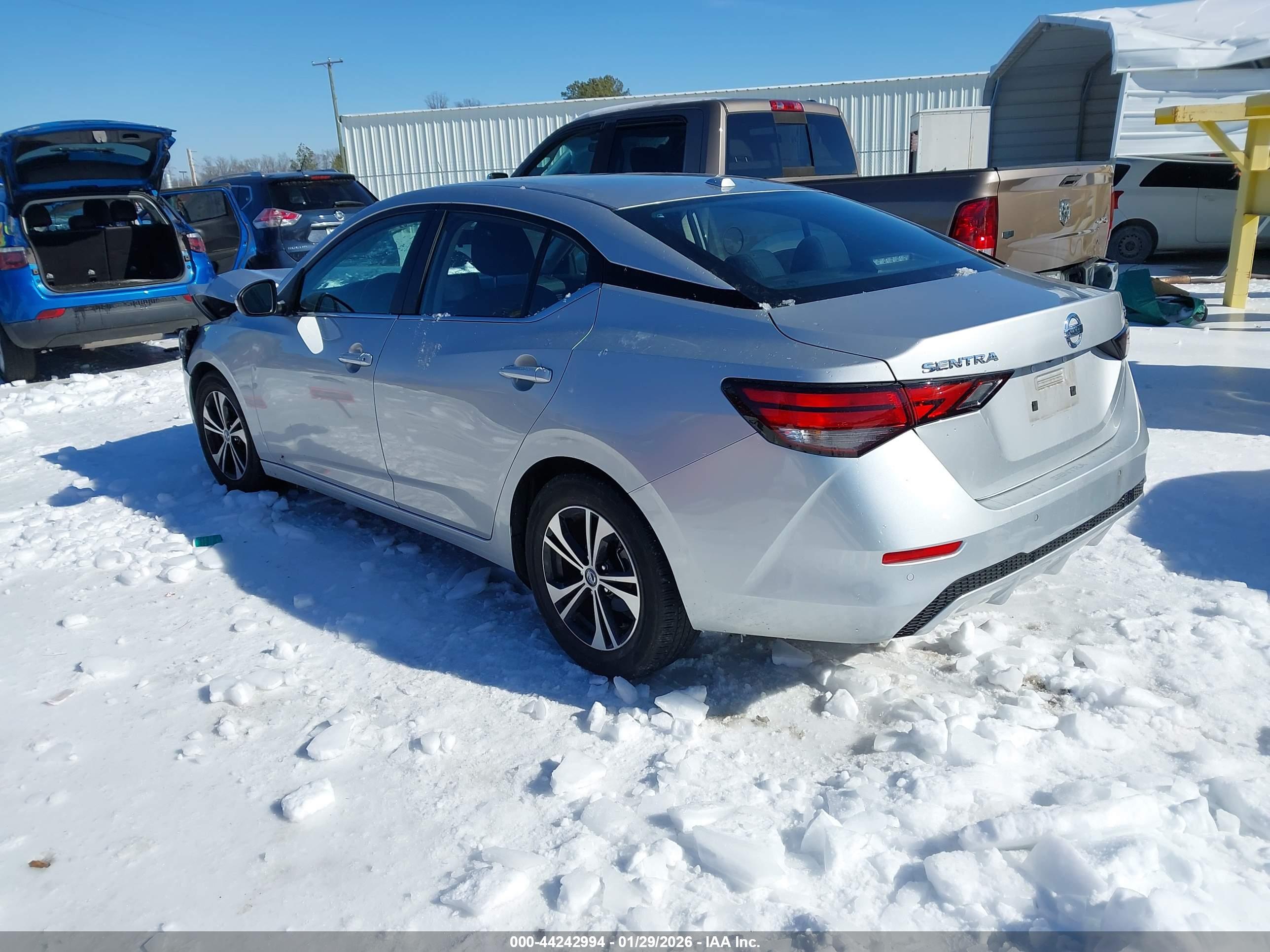 NISSAN SENTRA image 3