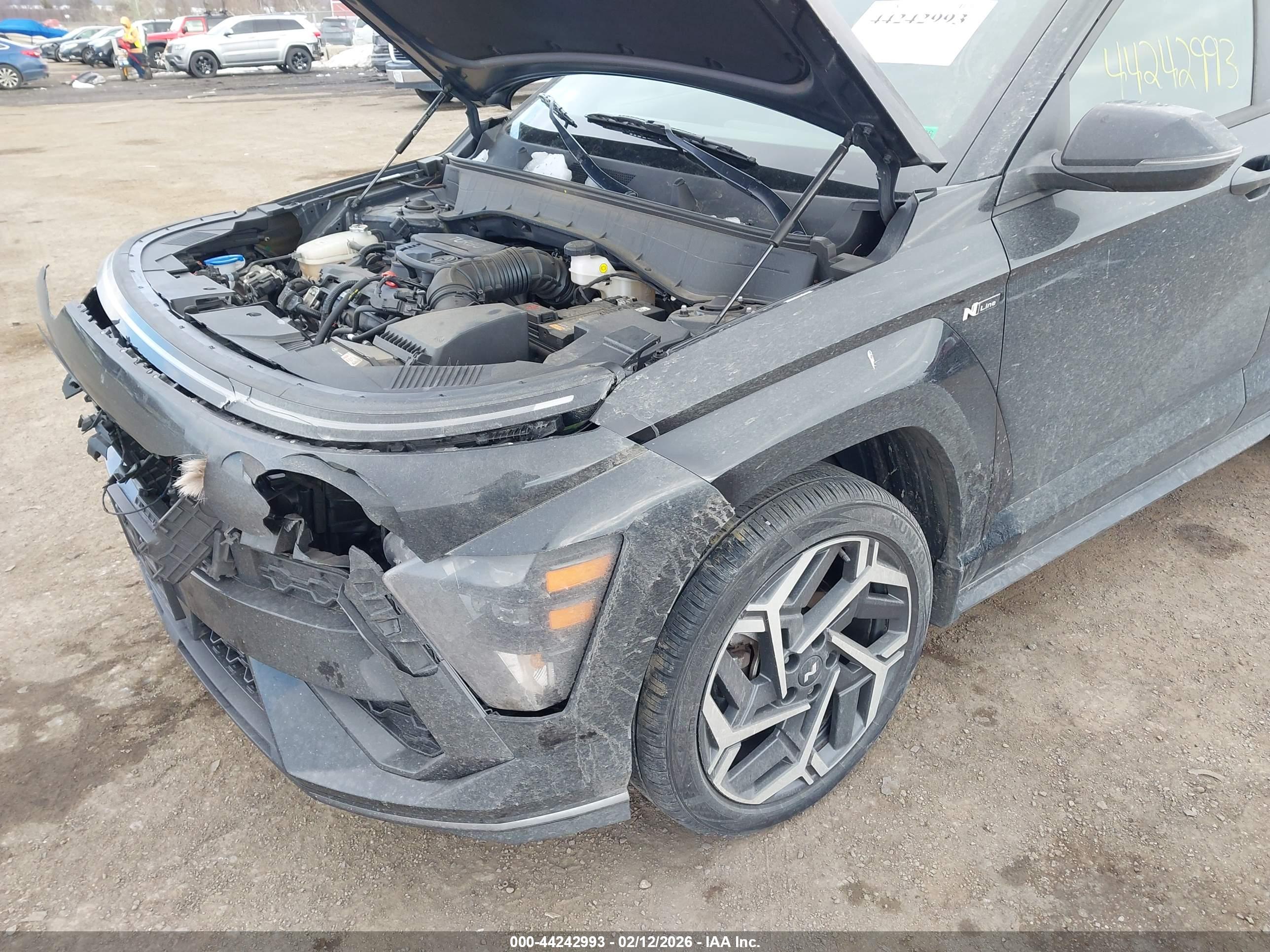 HYUNDAI KONA image 6