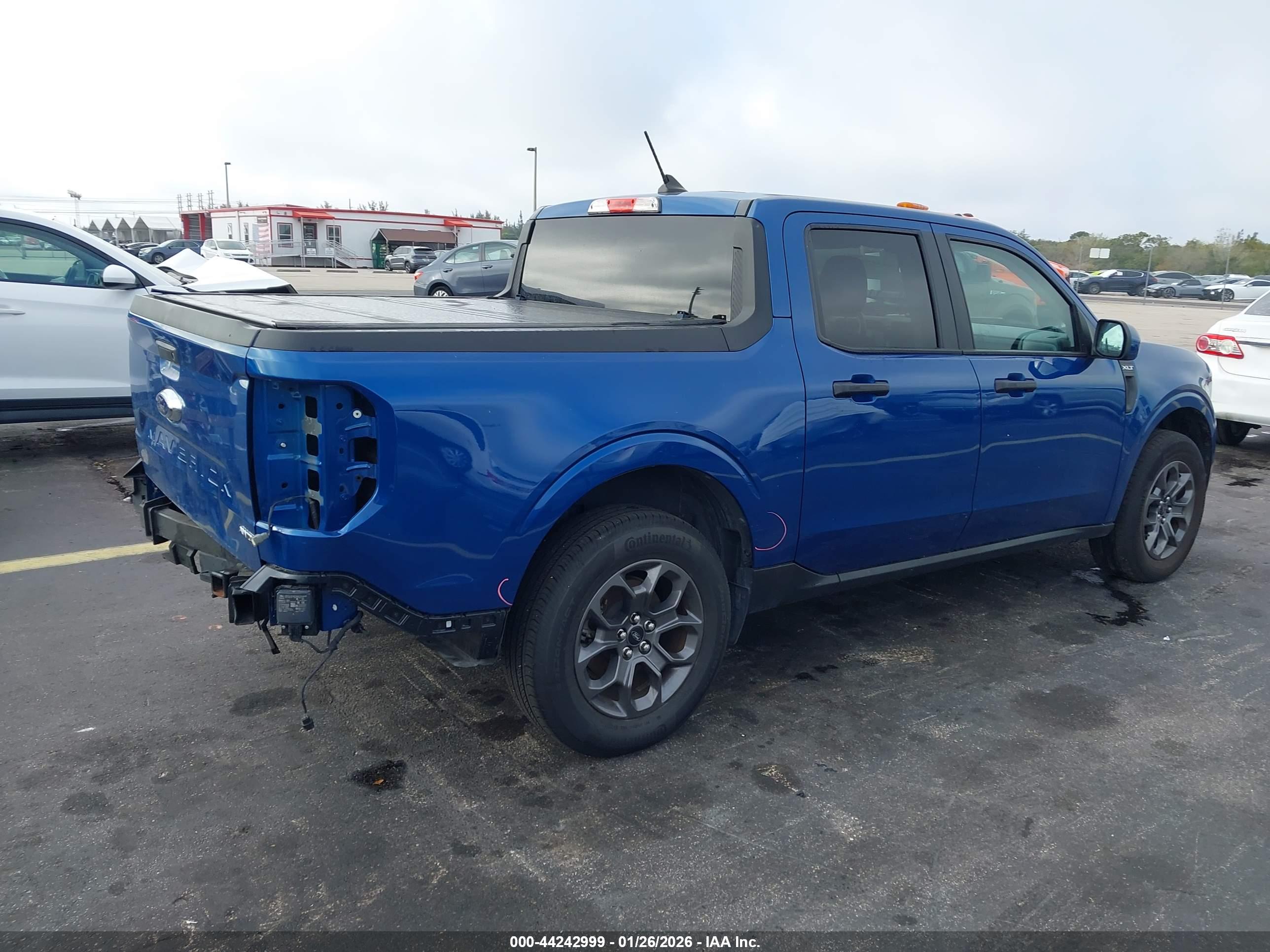 FORD MAVERICK image 4