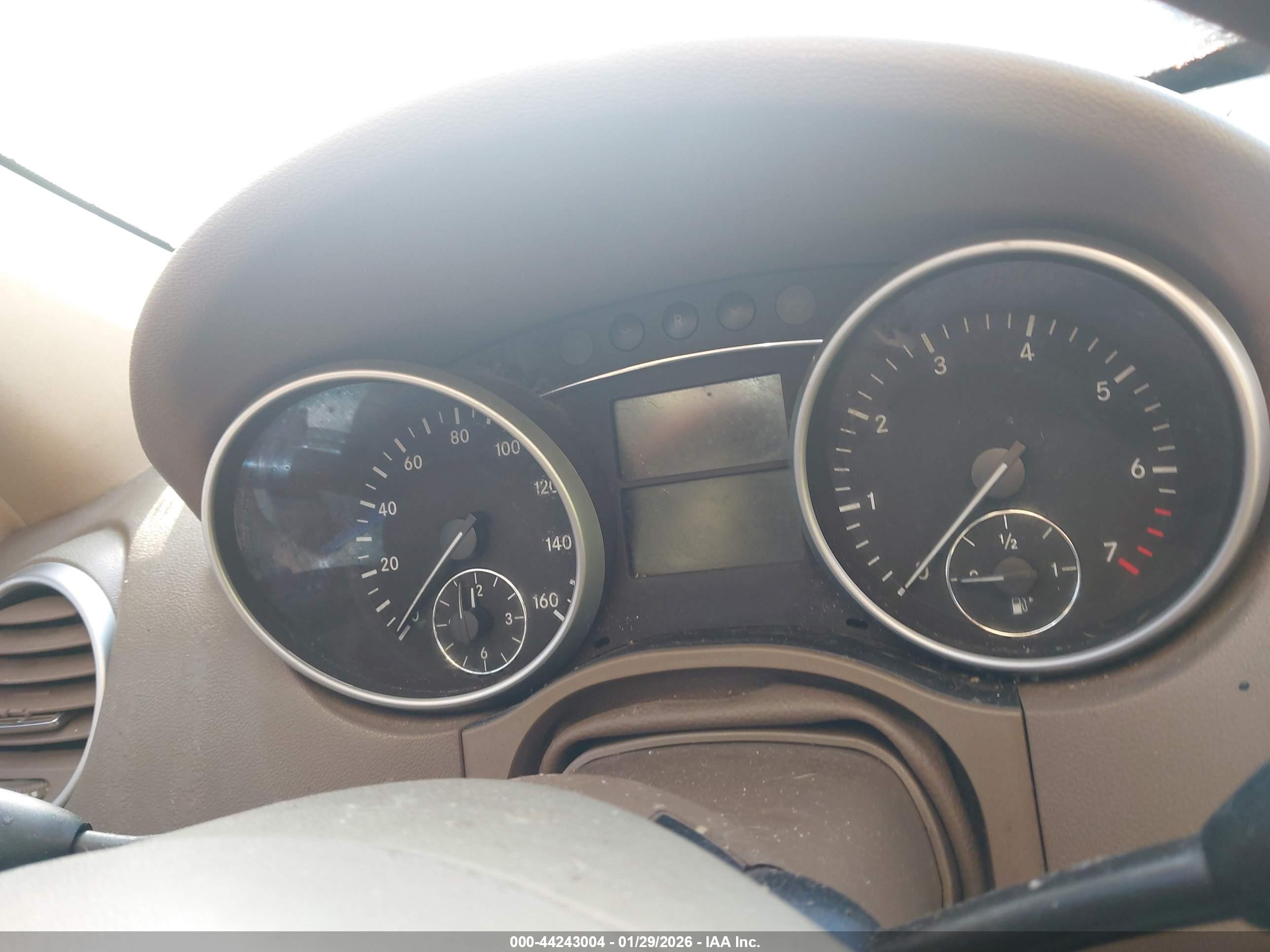 MERCEDES-BENZ ML image 7