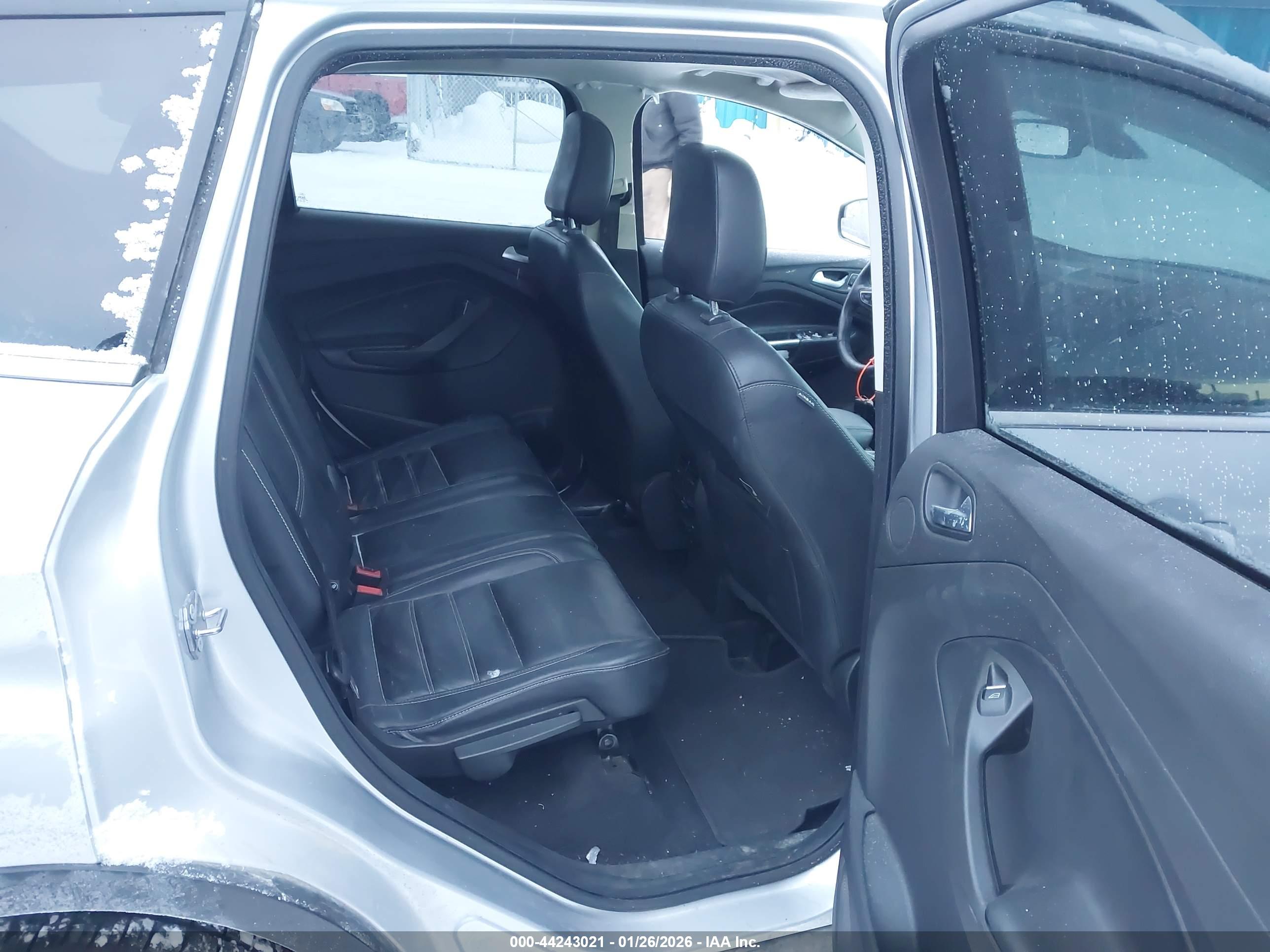 FORD ESCAPE image 8