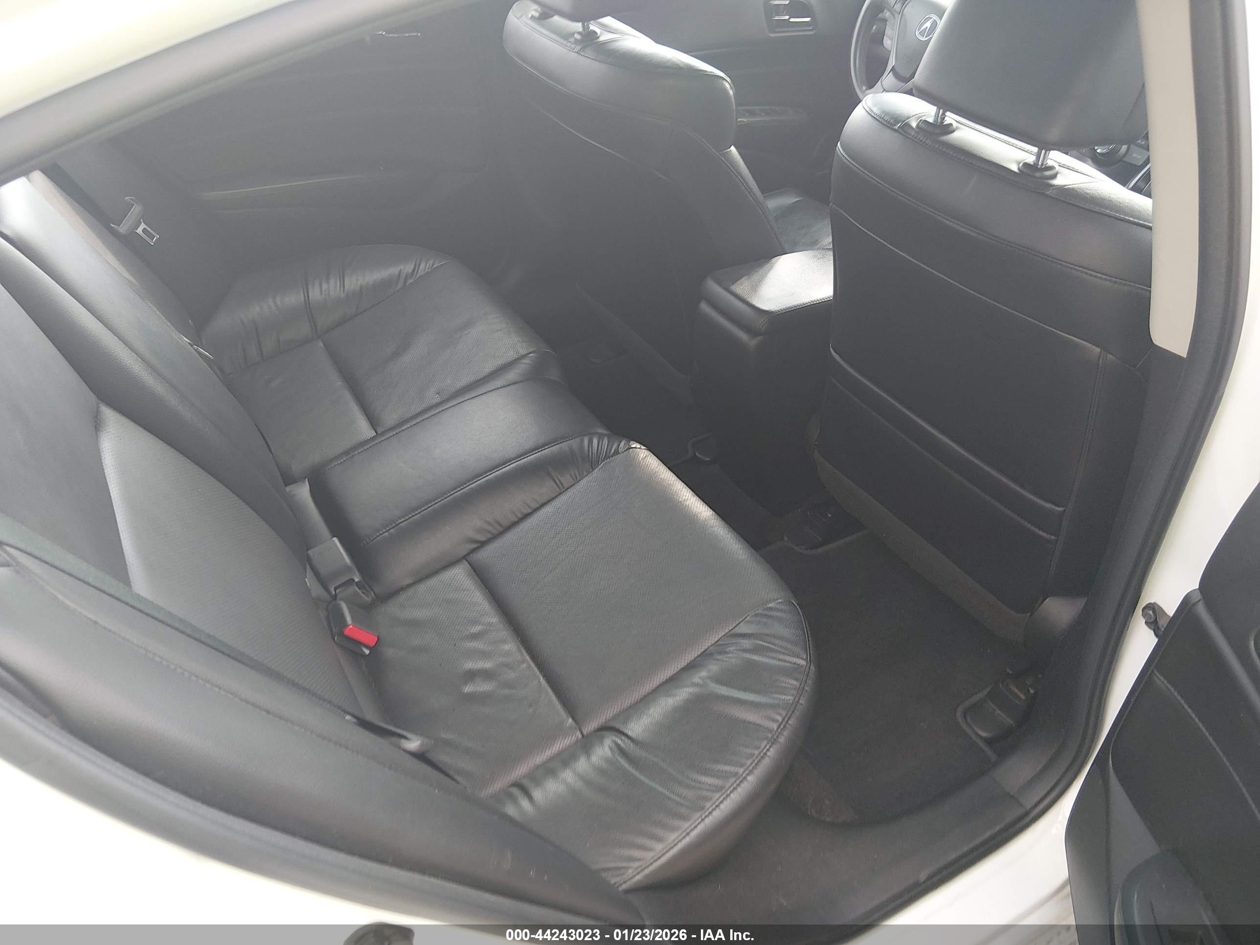 ACURA ILX image 8