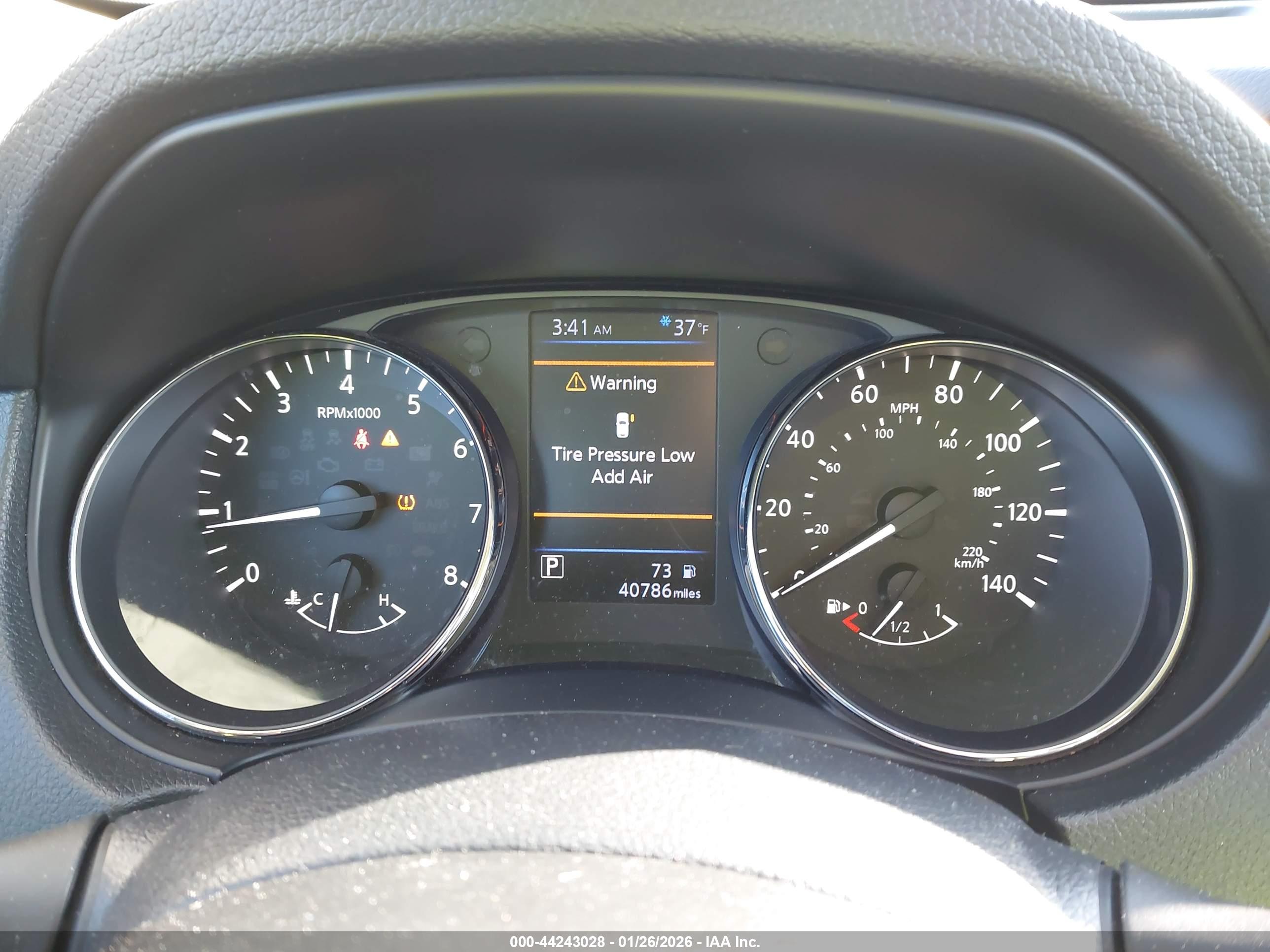 NISSAN ROGUE image 7