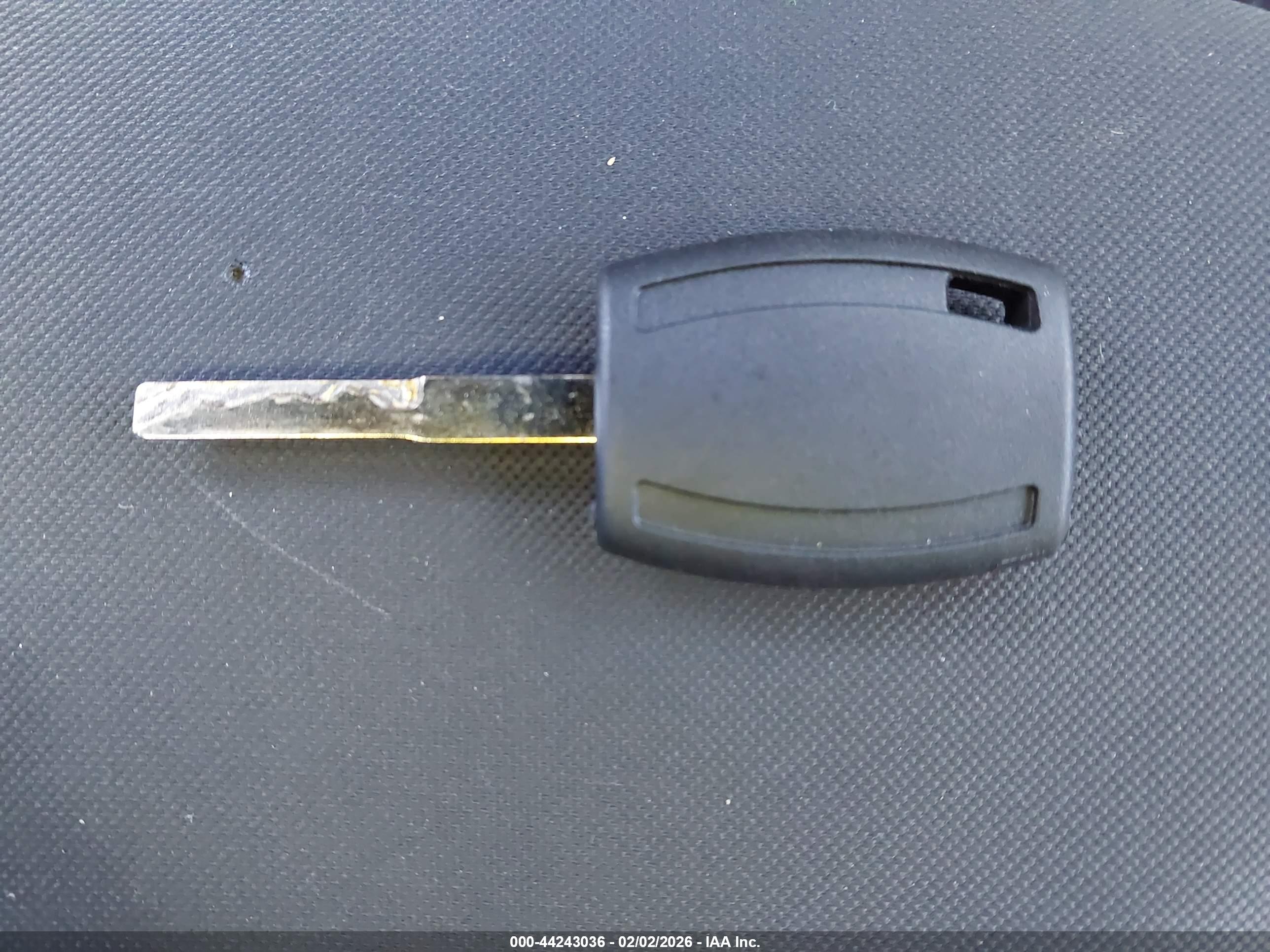 FORD FIESTA image 11