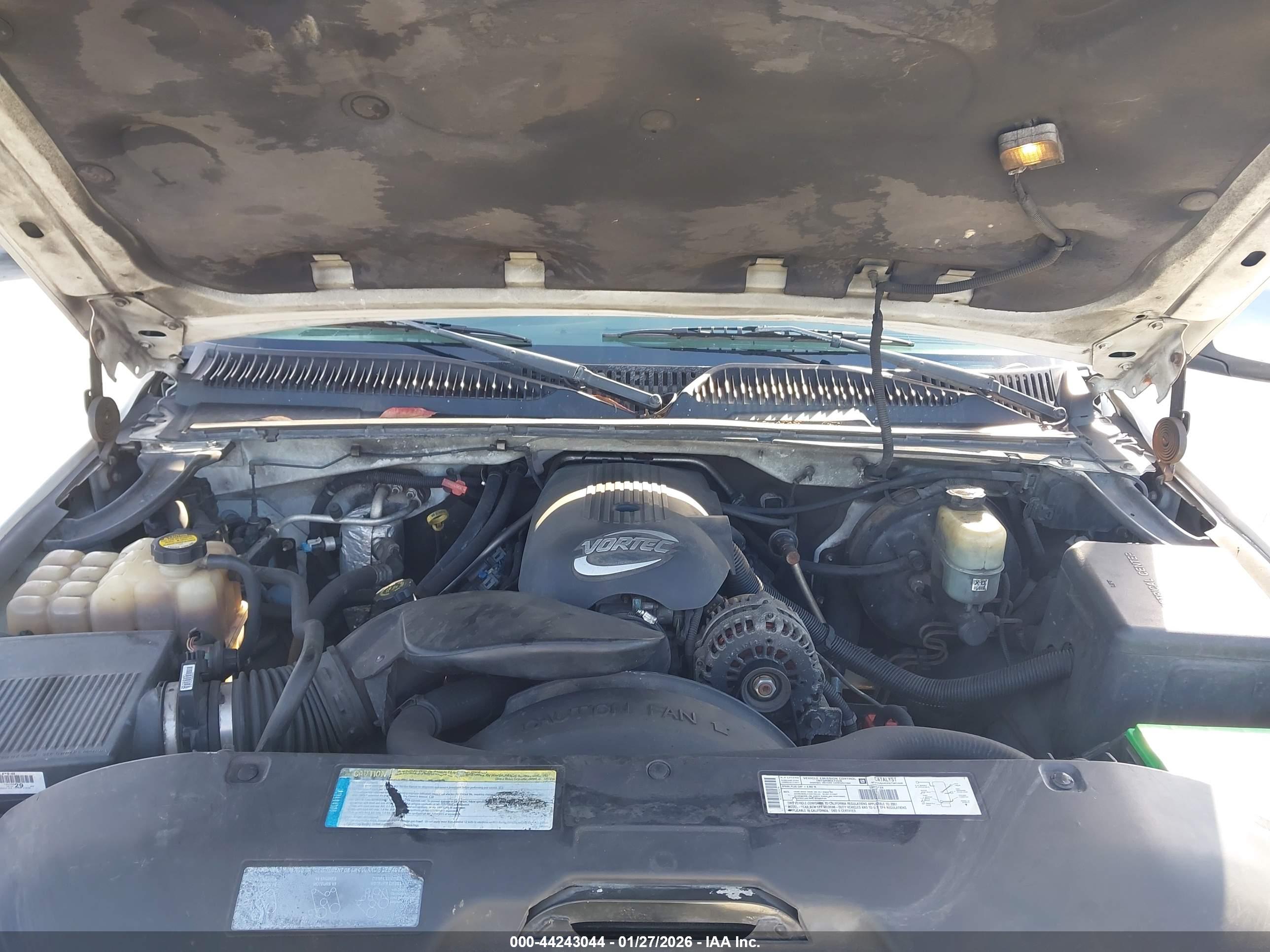 CHEVROLET SILVERADO image 10