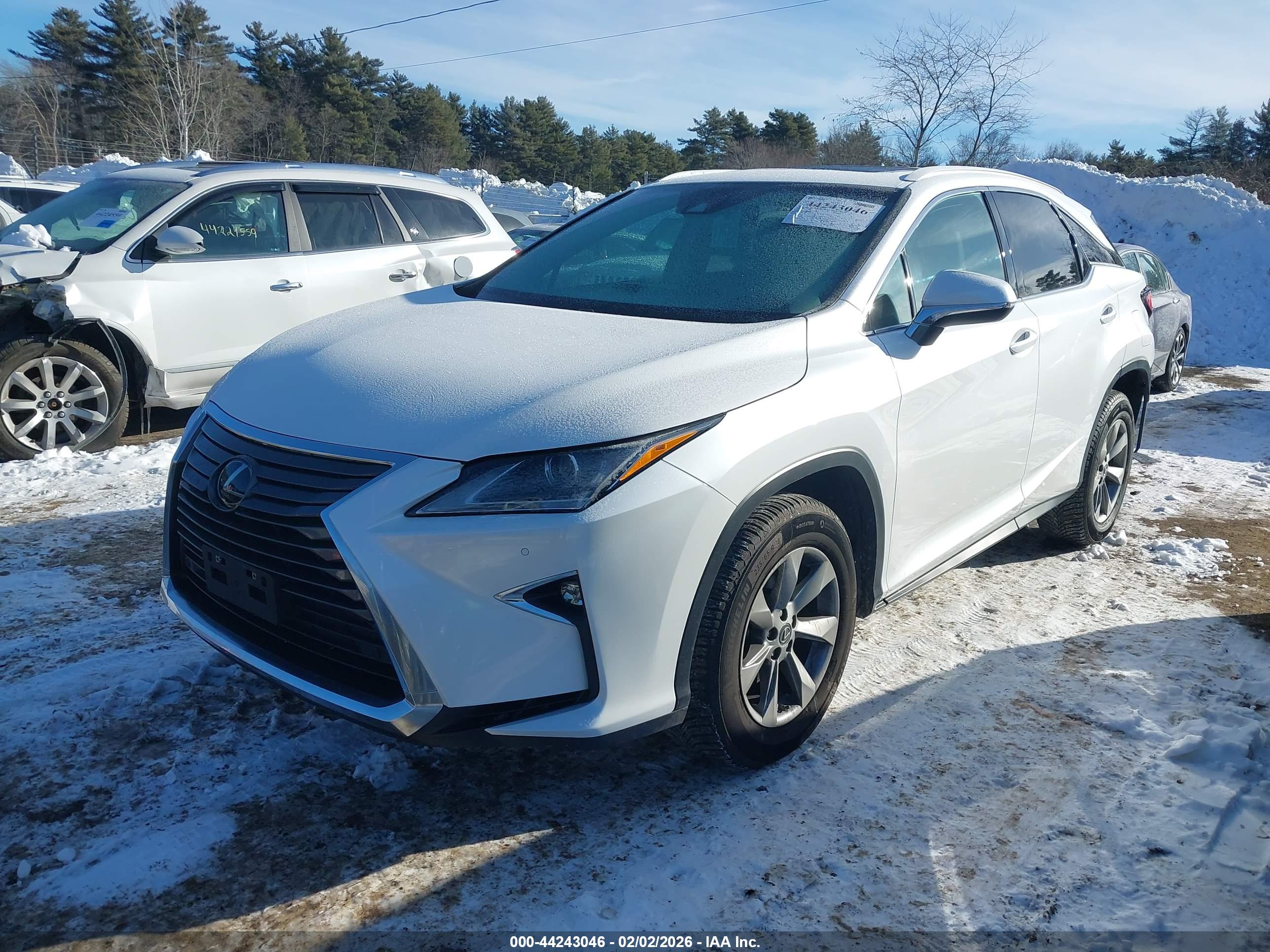 LEXUS RX image 2