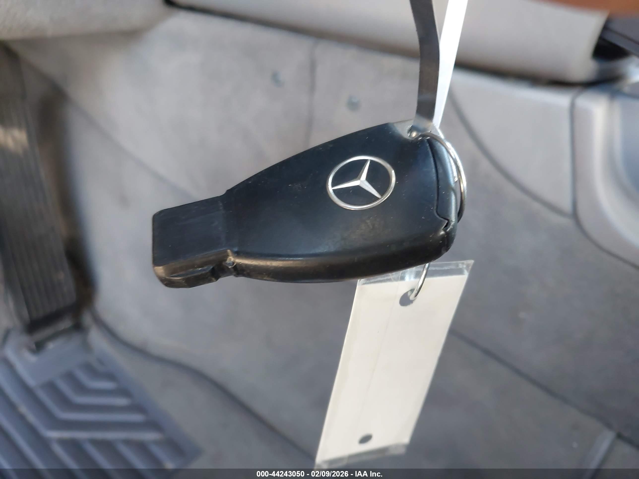MERCEDES-BENZ G image 11