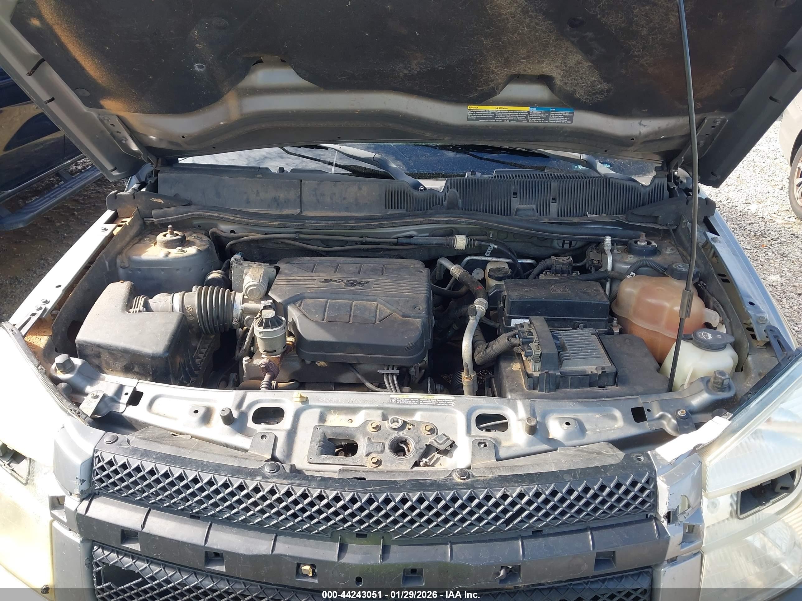 CHEVROLET EQUINOX image 10