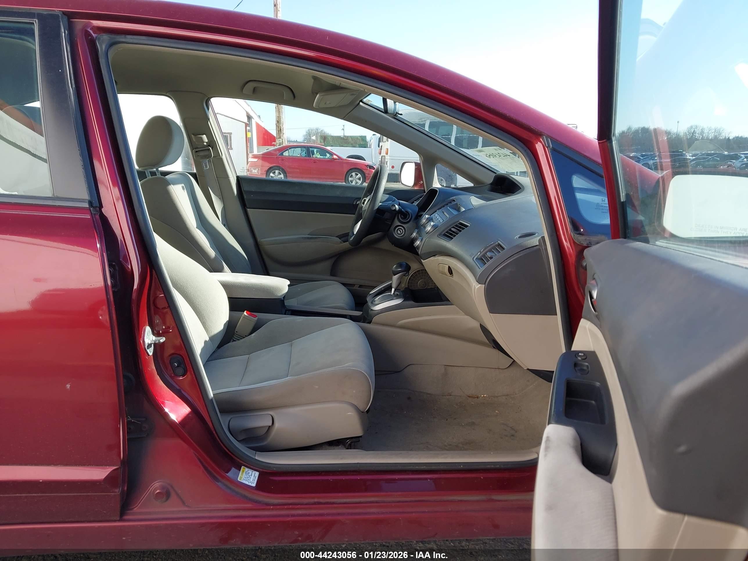 HONDA CIVIC image 5