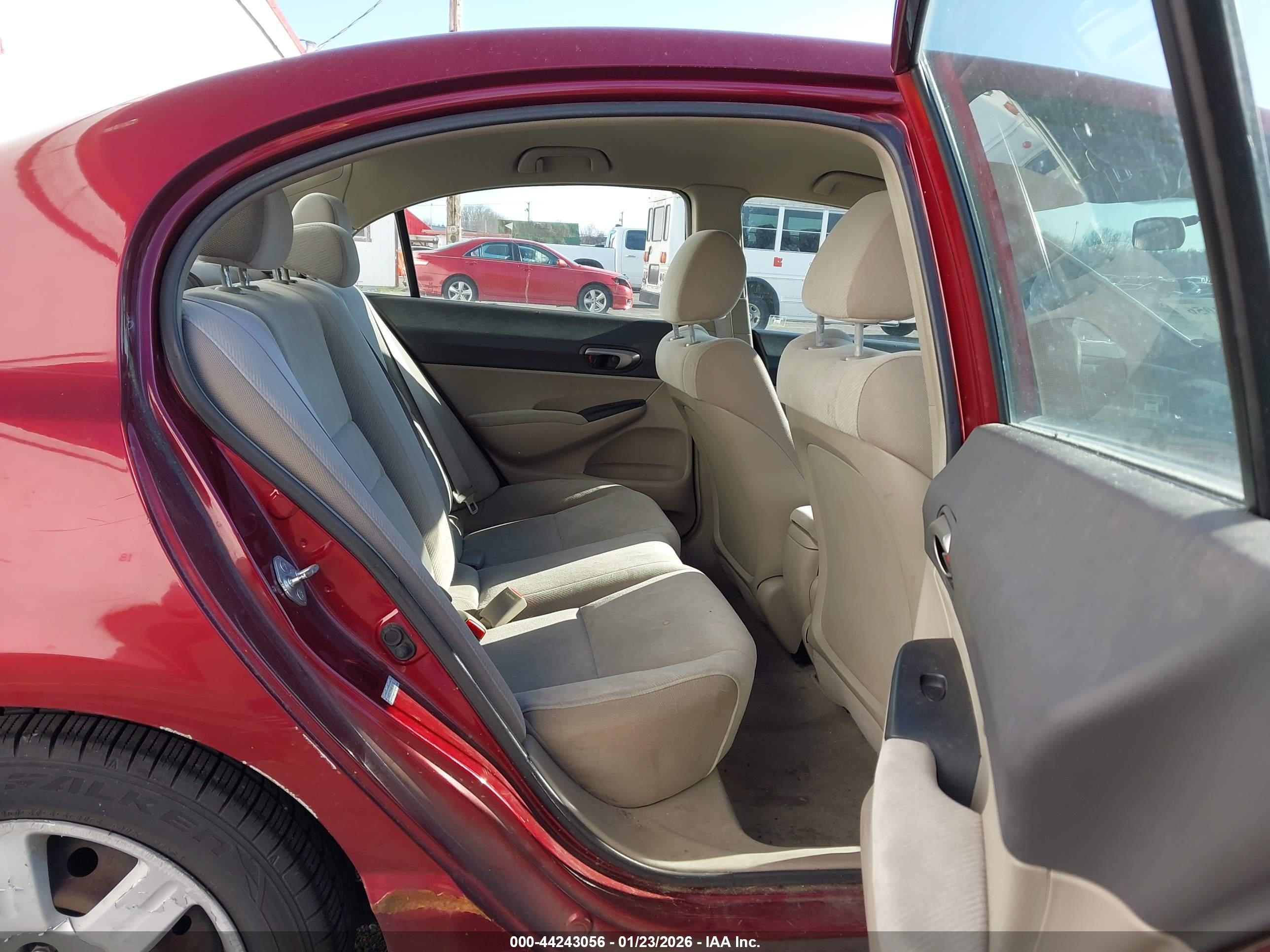 HONDA CIVIC image 8