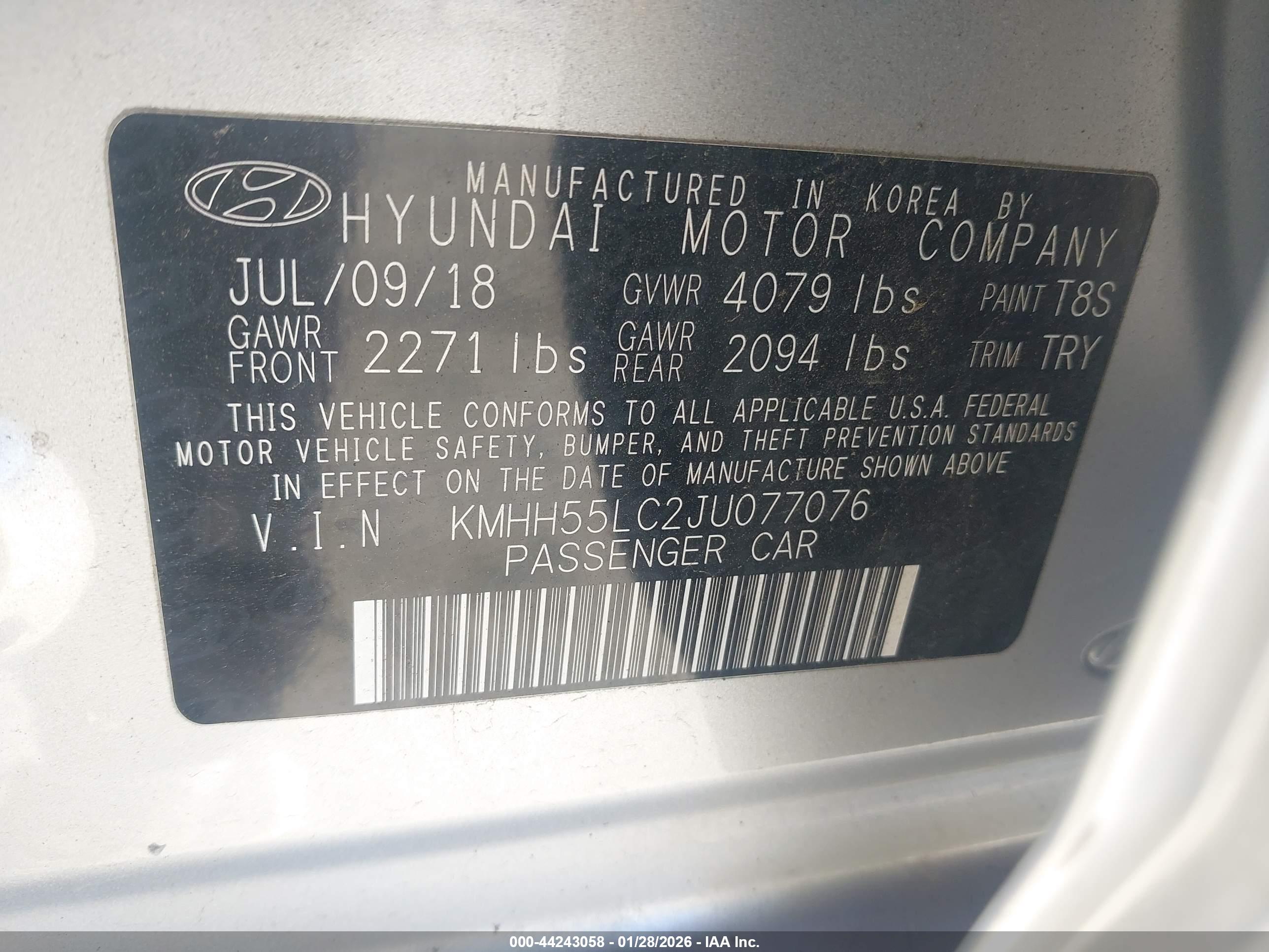 HYUNDAI ELANTRA image 9