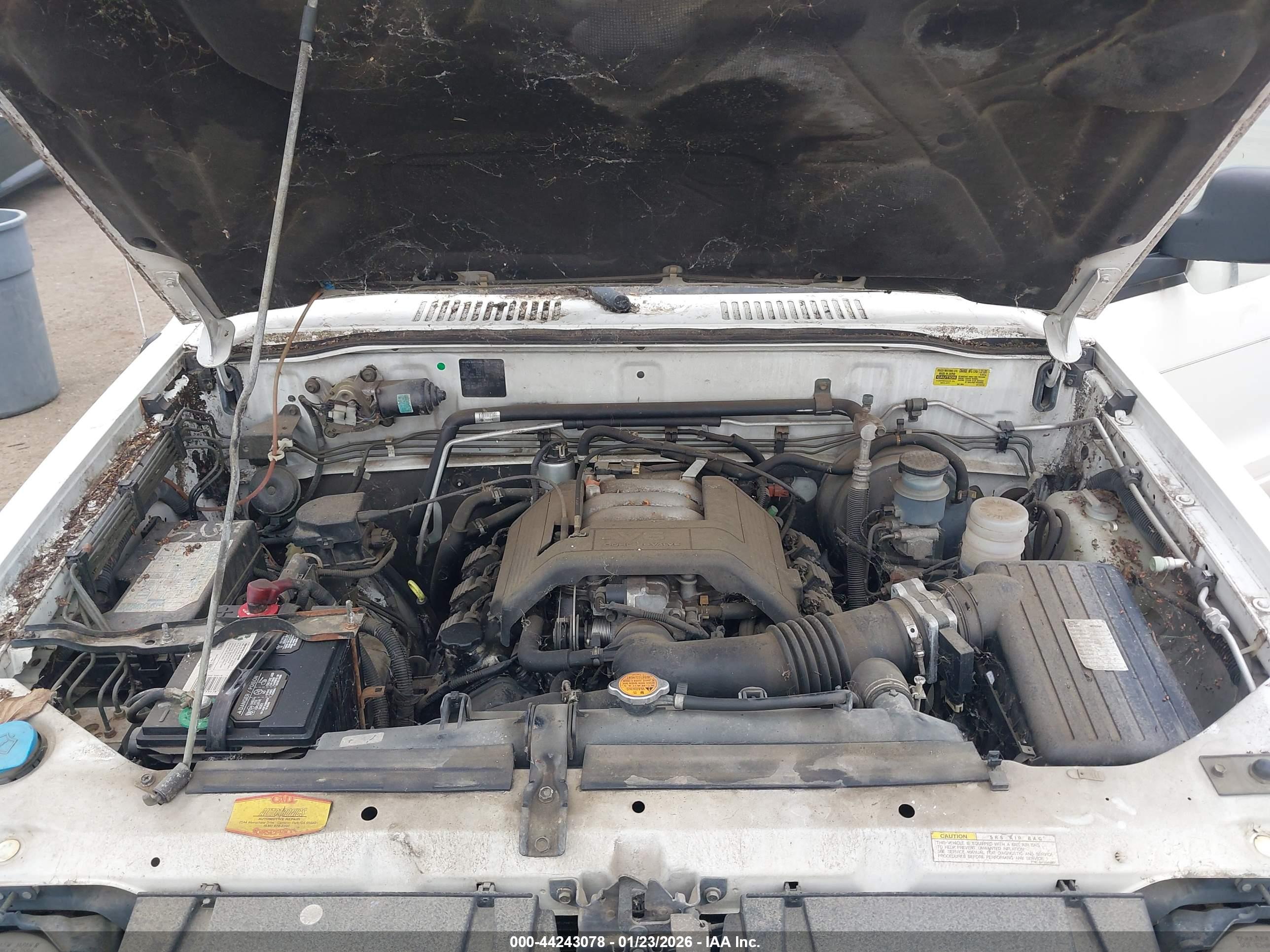 ISUZU TROOPER image 10