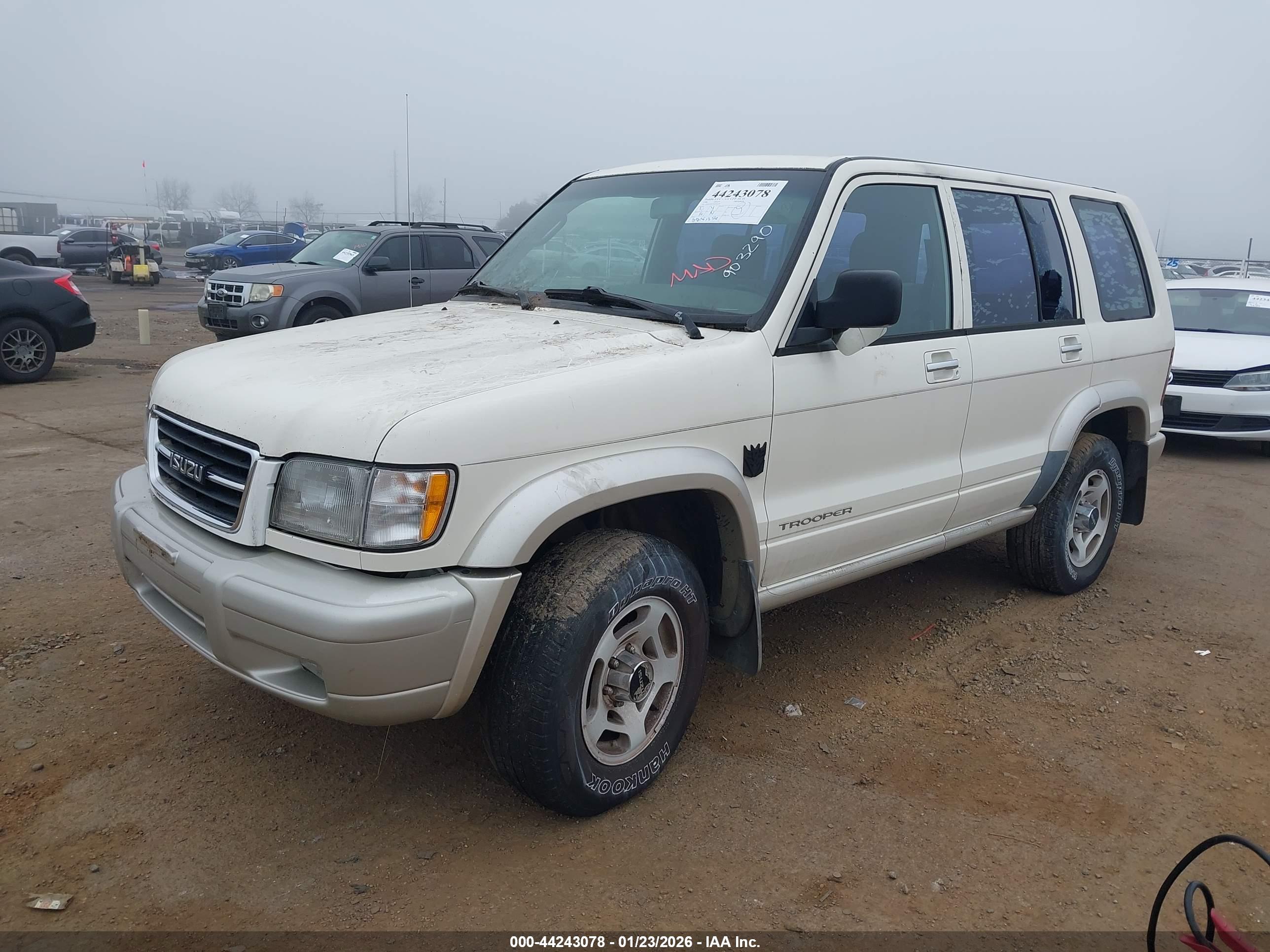 ISUZU TROOPER image 2