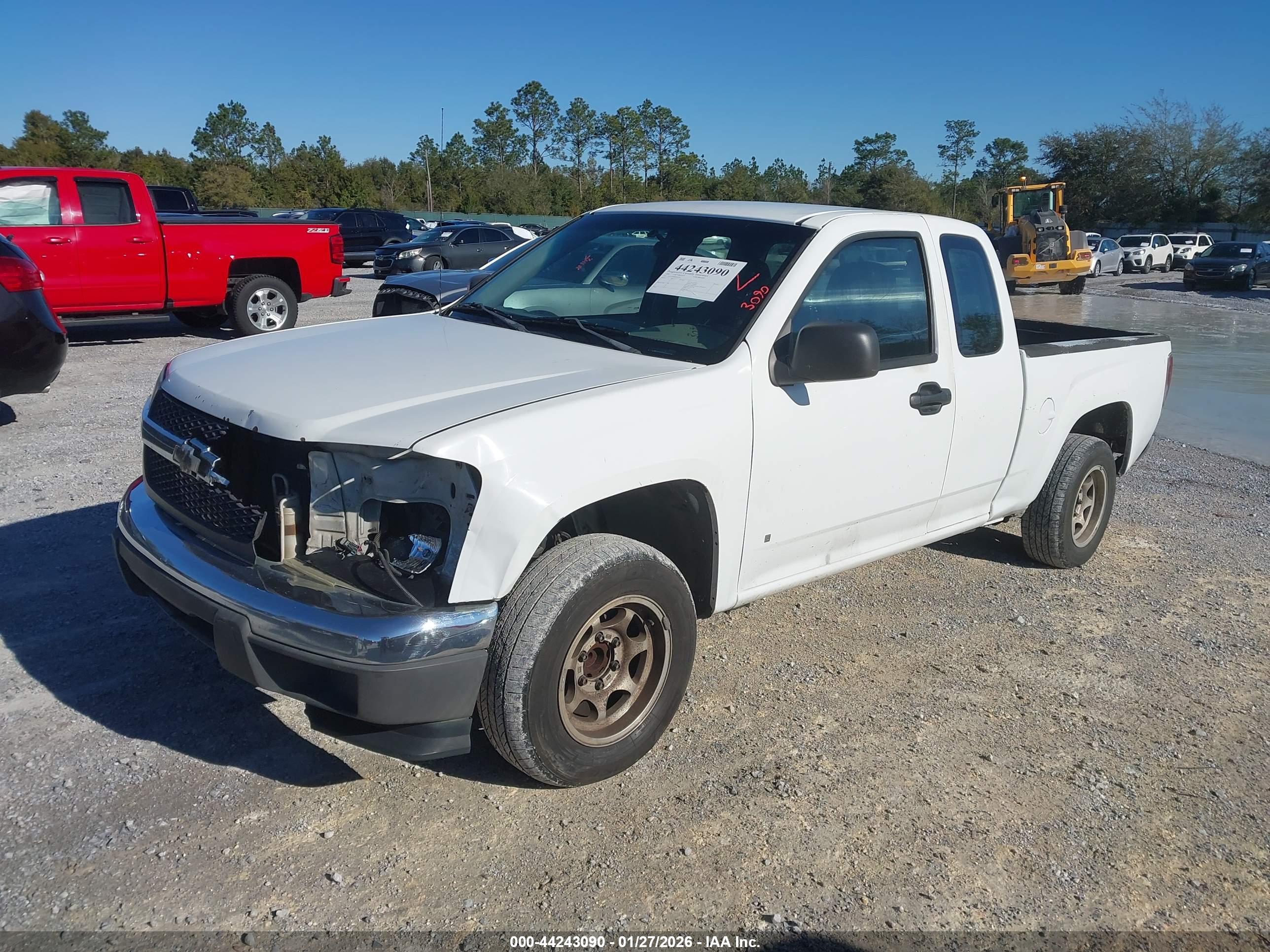 CHEVROLET COLORADO image 2