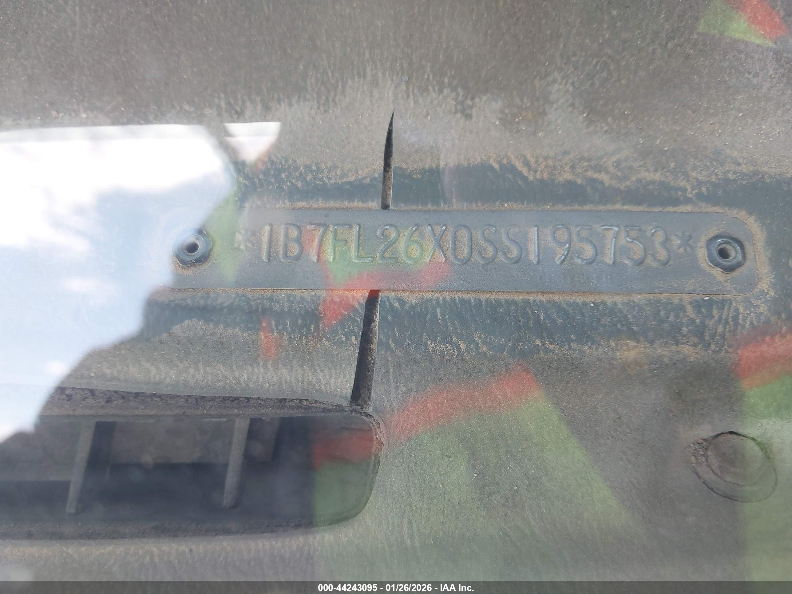 DODGE DAKOTA image 9