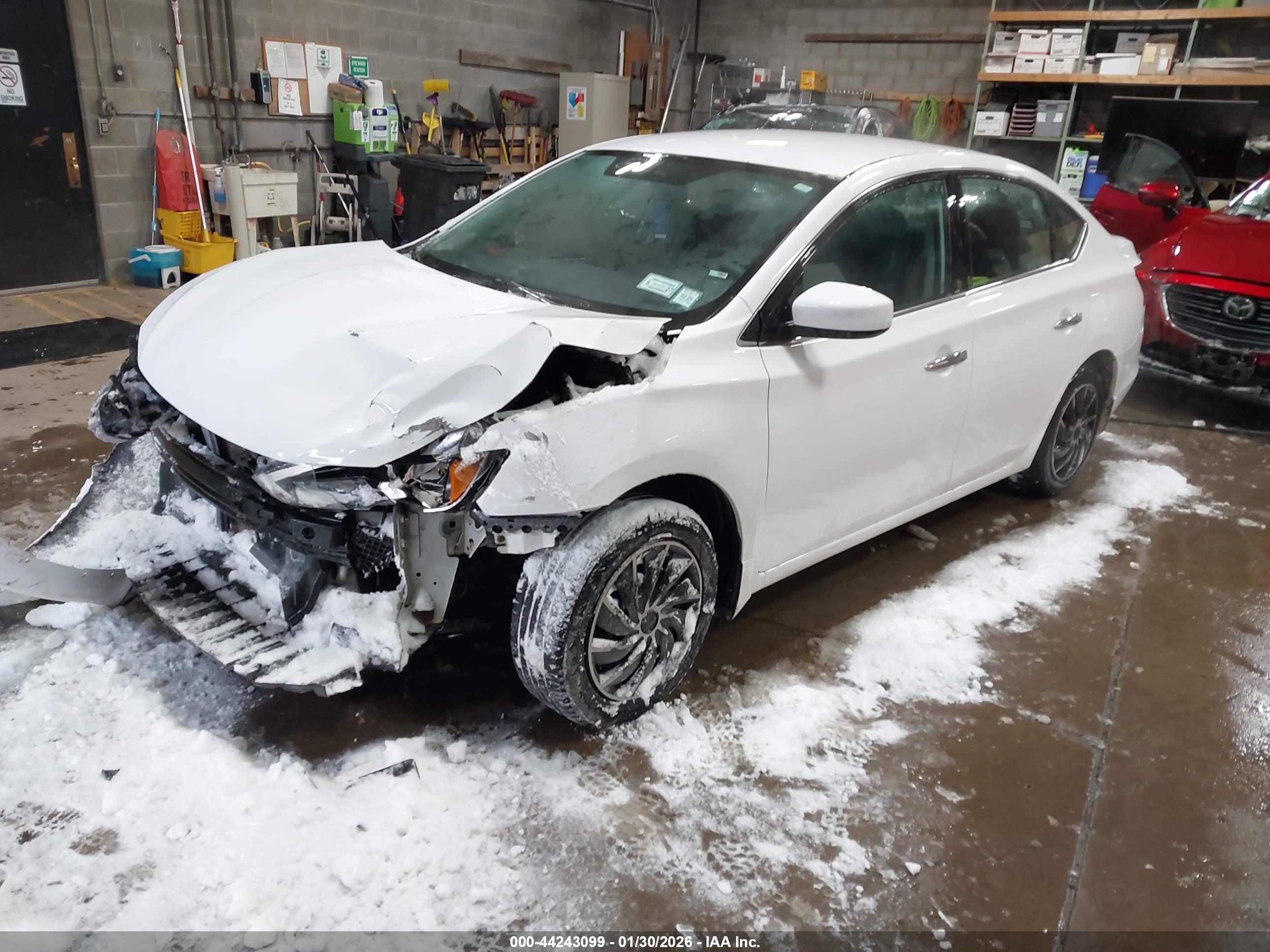 NISSAN SENTRA image 2