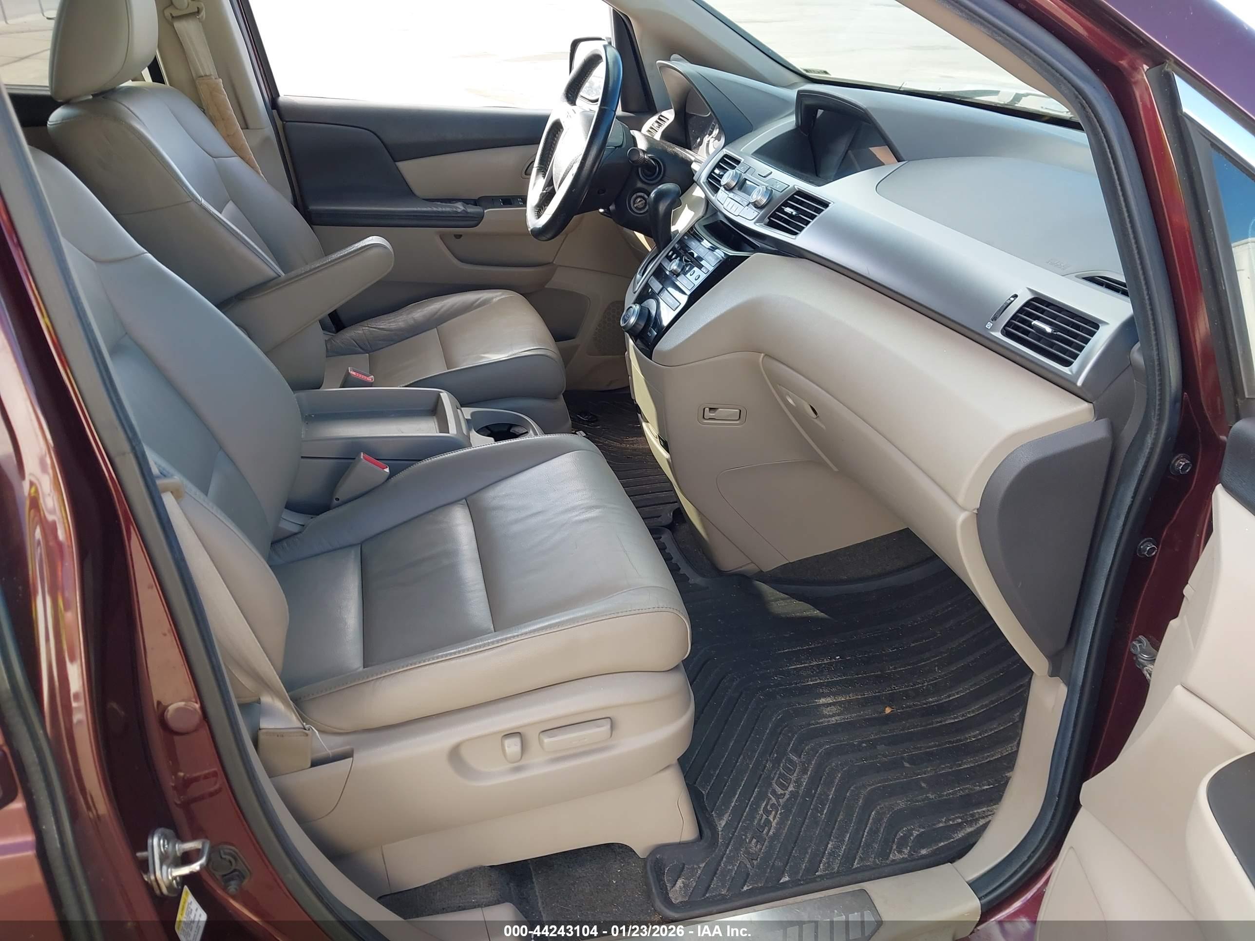 HONDA ODYSSEY image 5