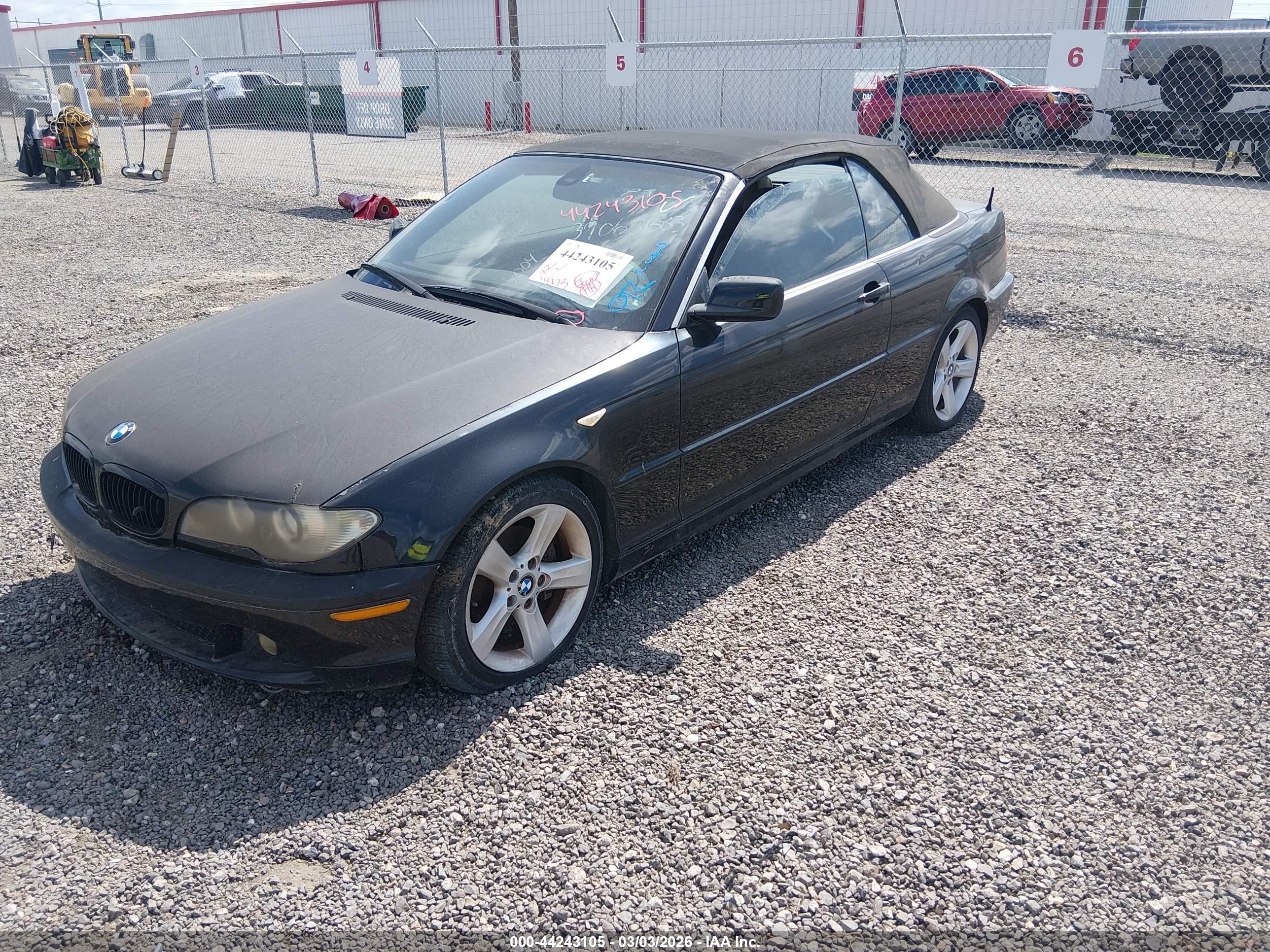 BMW 325CI image 2