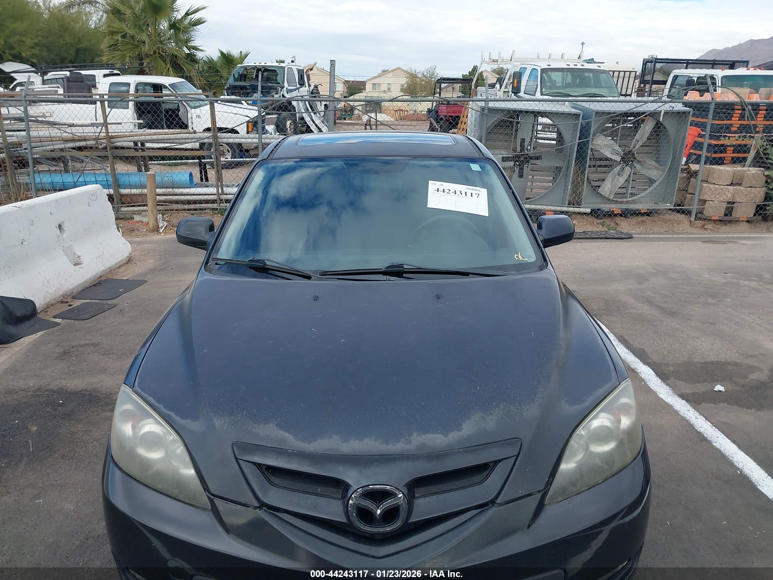 MAZDA MAZDA3 image 6