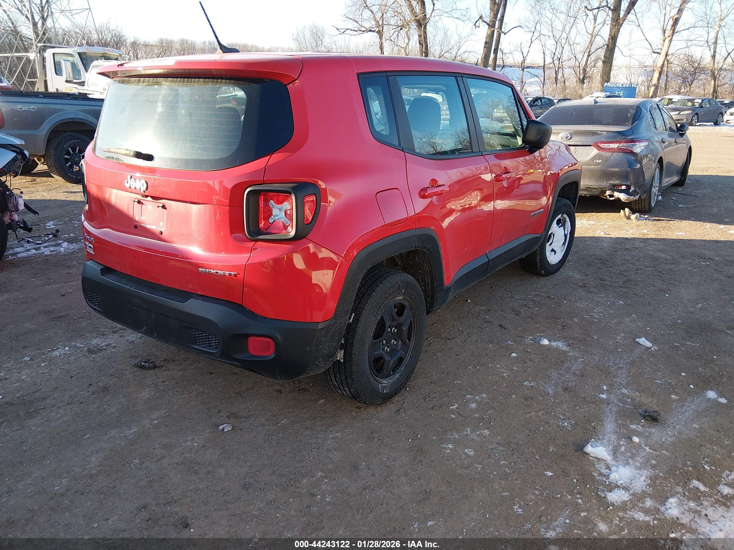 JEEP RENEGADE image 4