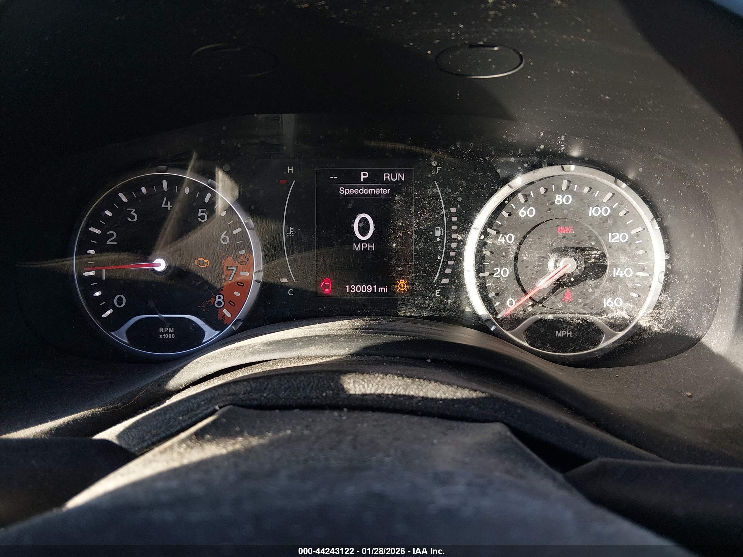 JEEP RENEGADE image 7