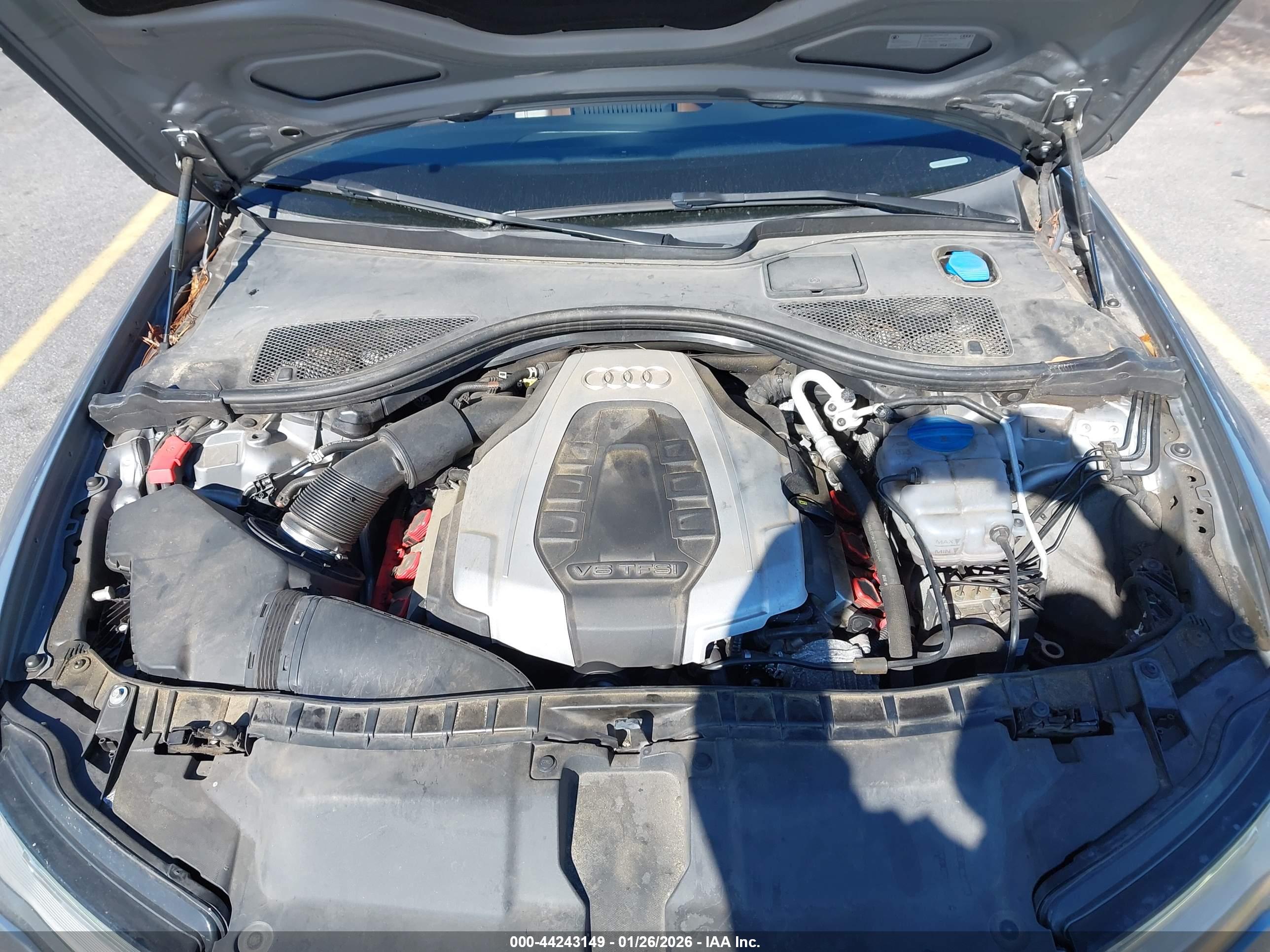 AUDI A6 image 10