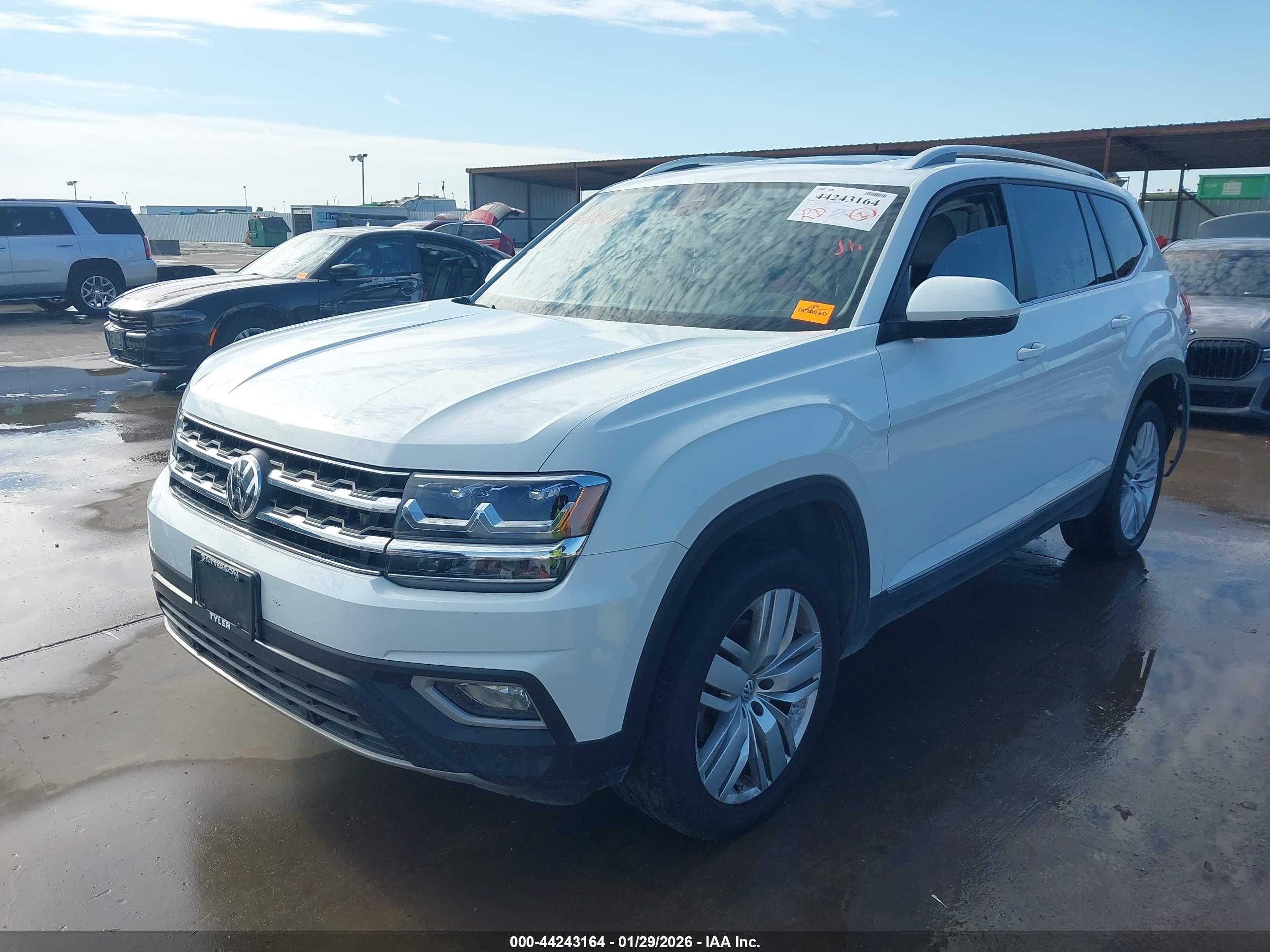 VOLKSWAGEN ATLAS image 2