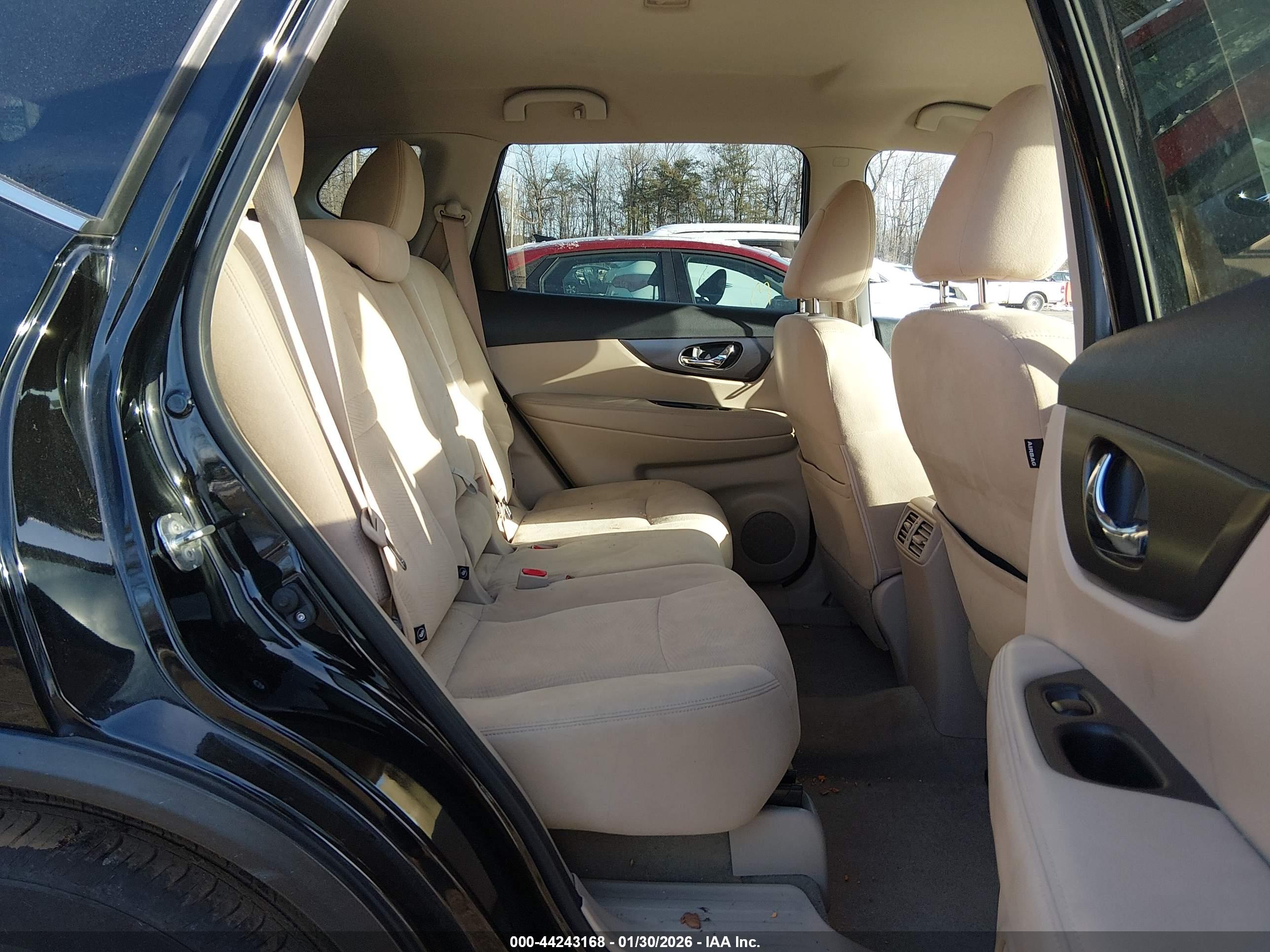 NISSAN ROGUE image 8