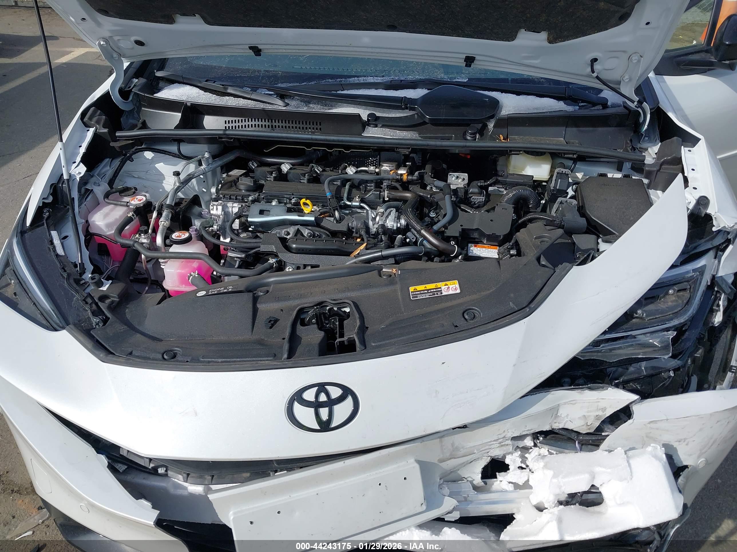 TOYOTA PRIUS image 10