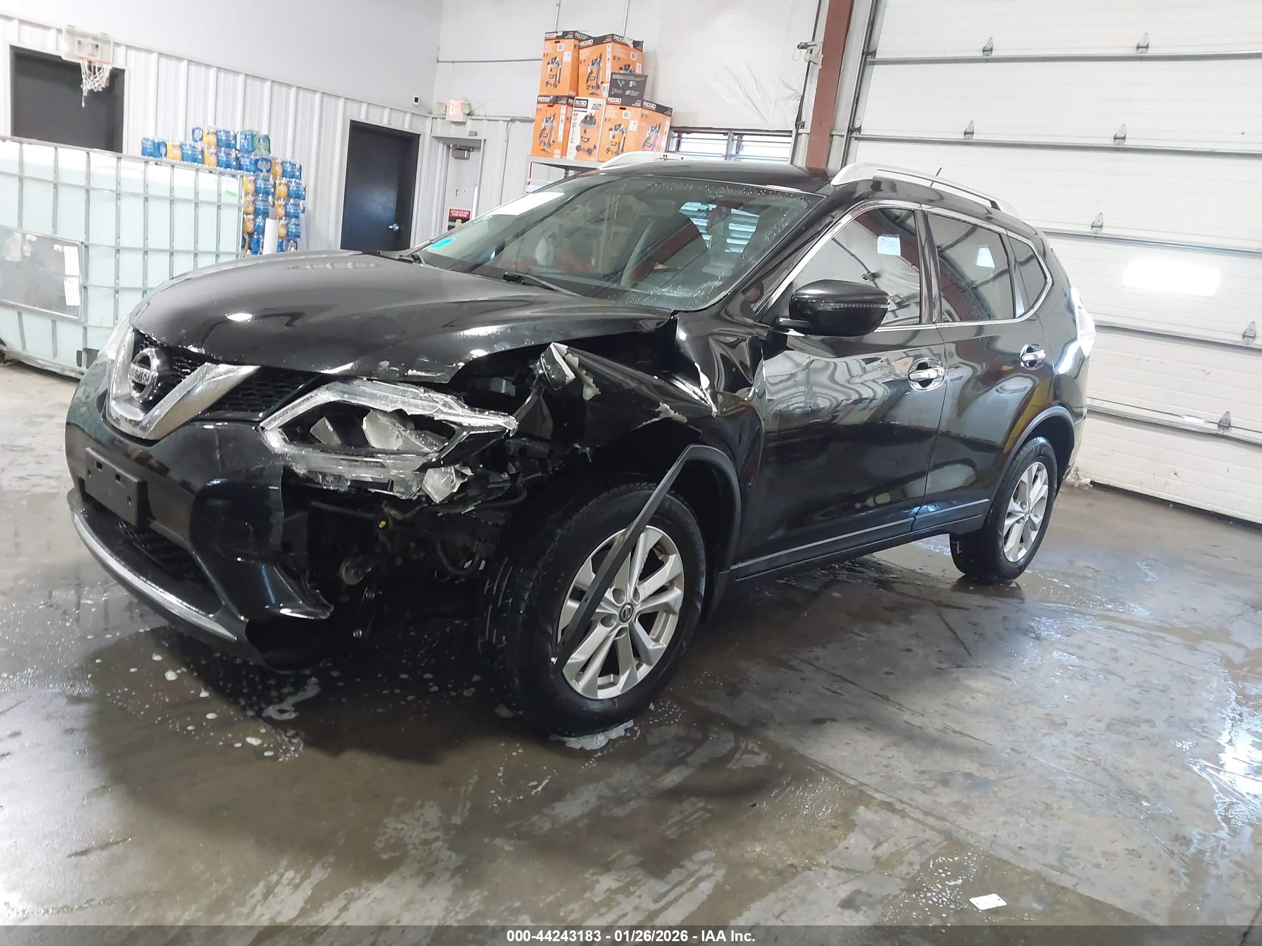 NISSAN ROGUE image 2