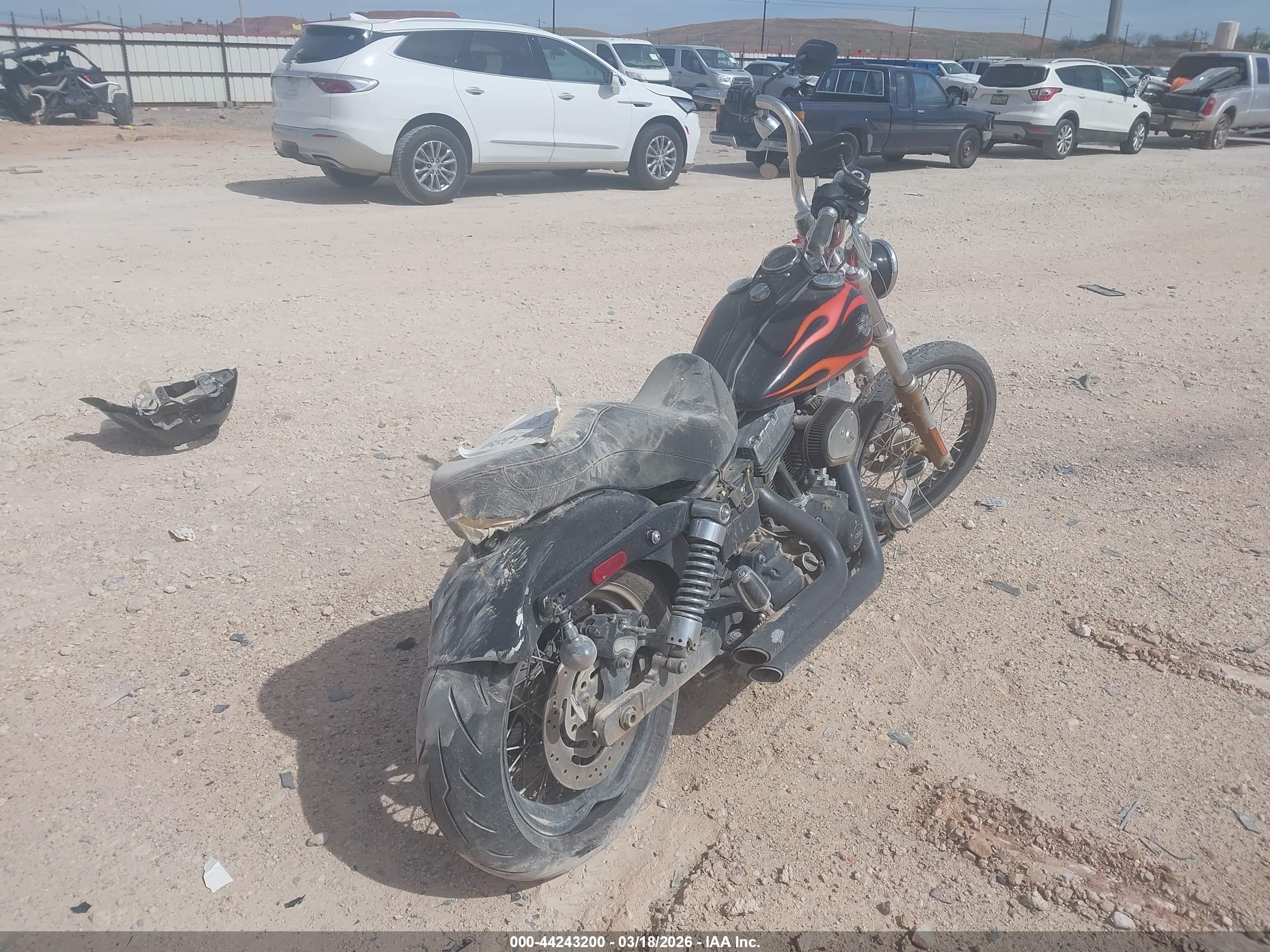 HARLEY-DAVIDSON FXDWG image 4