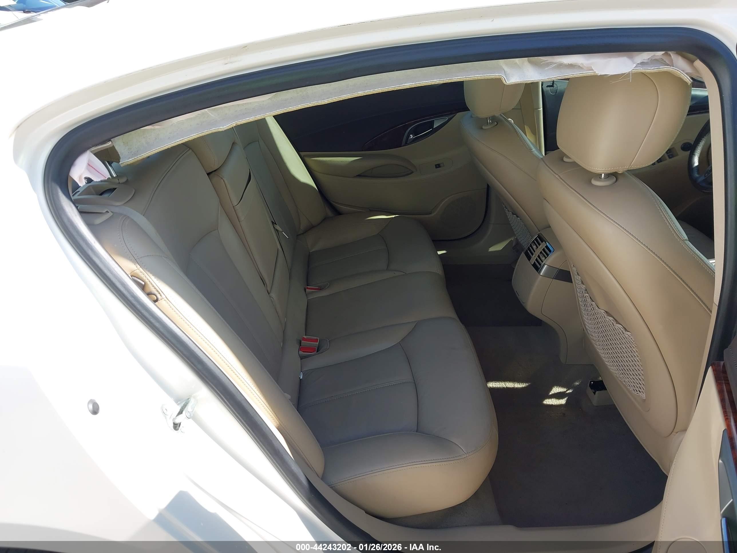 BUICK LACROSSE image 8