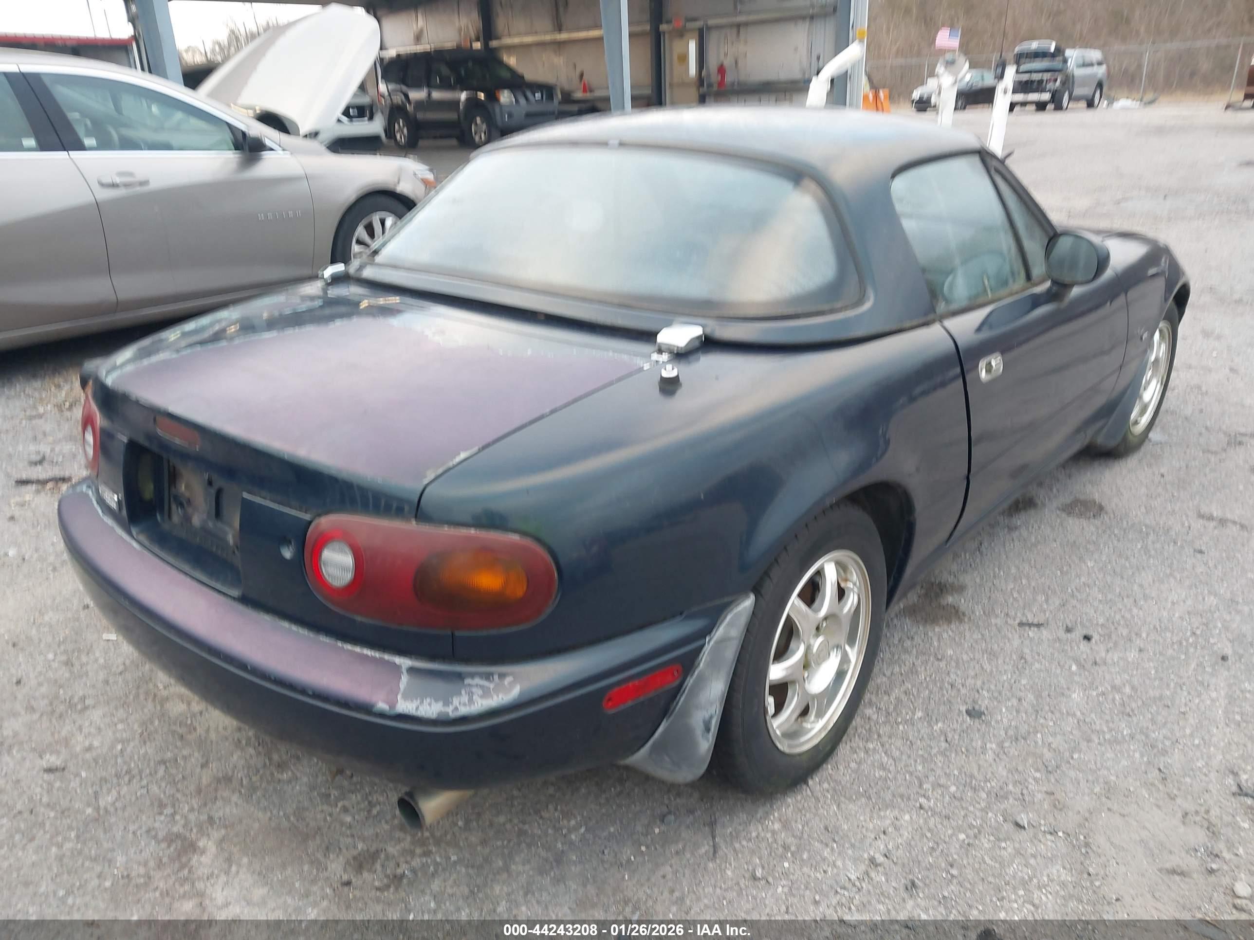 MAZDA MX-5 image 4