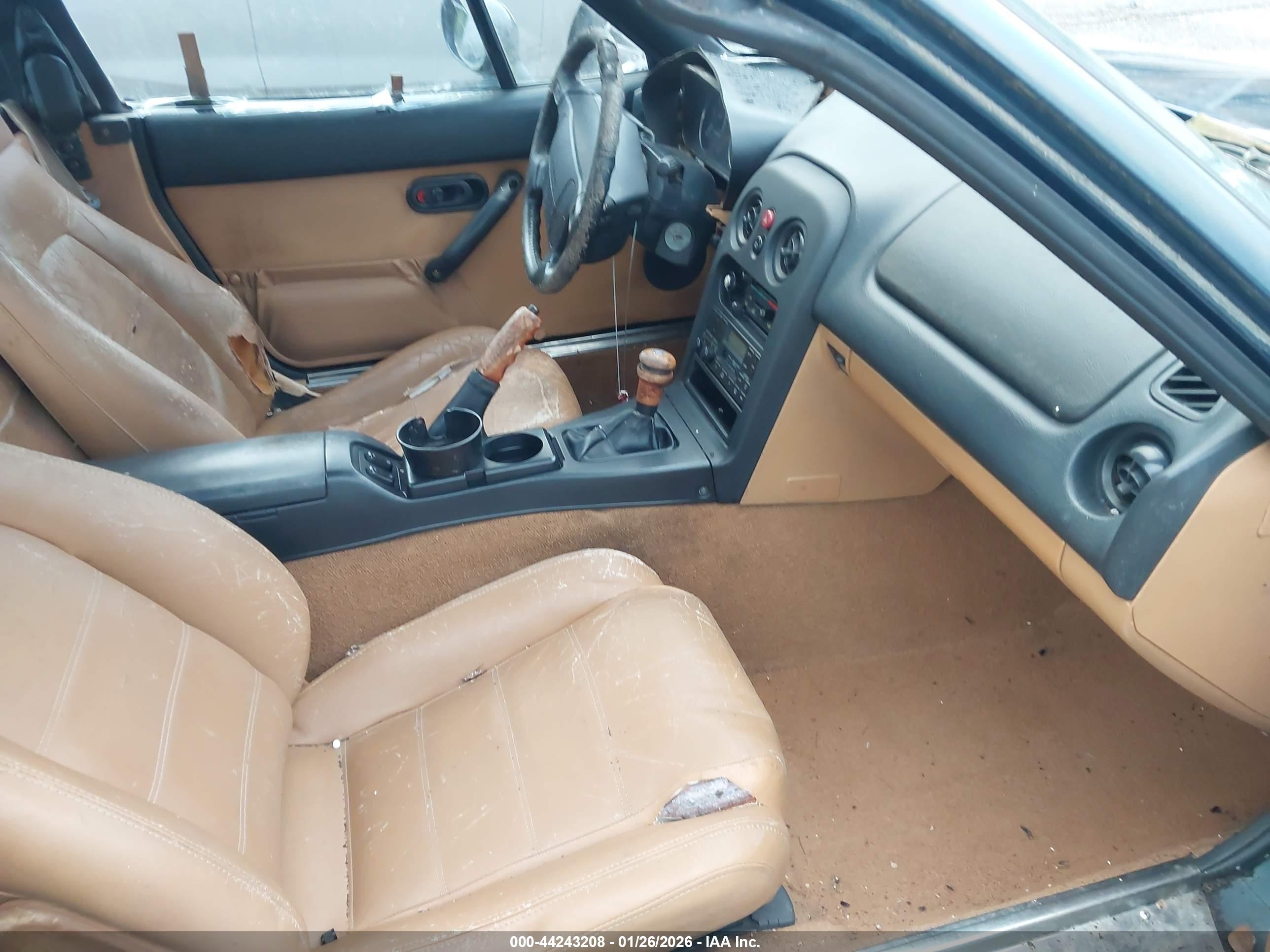 MAZDA MX-5 image 5
