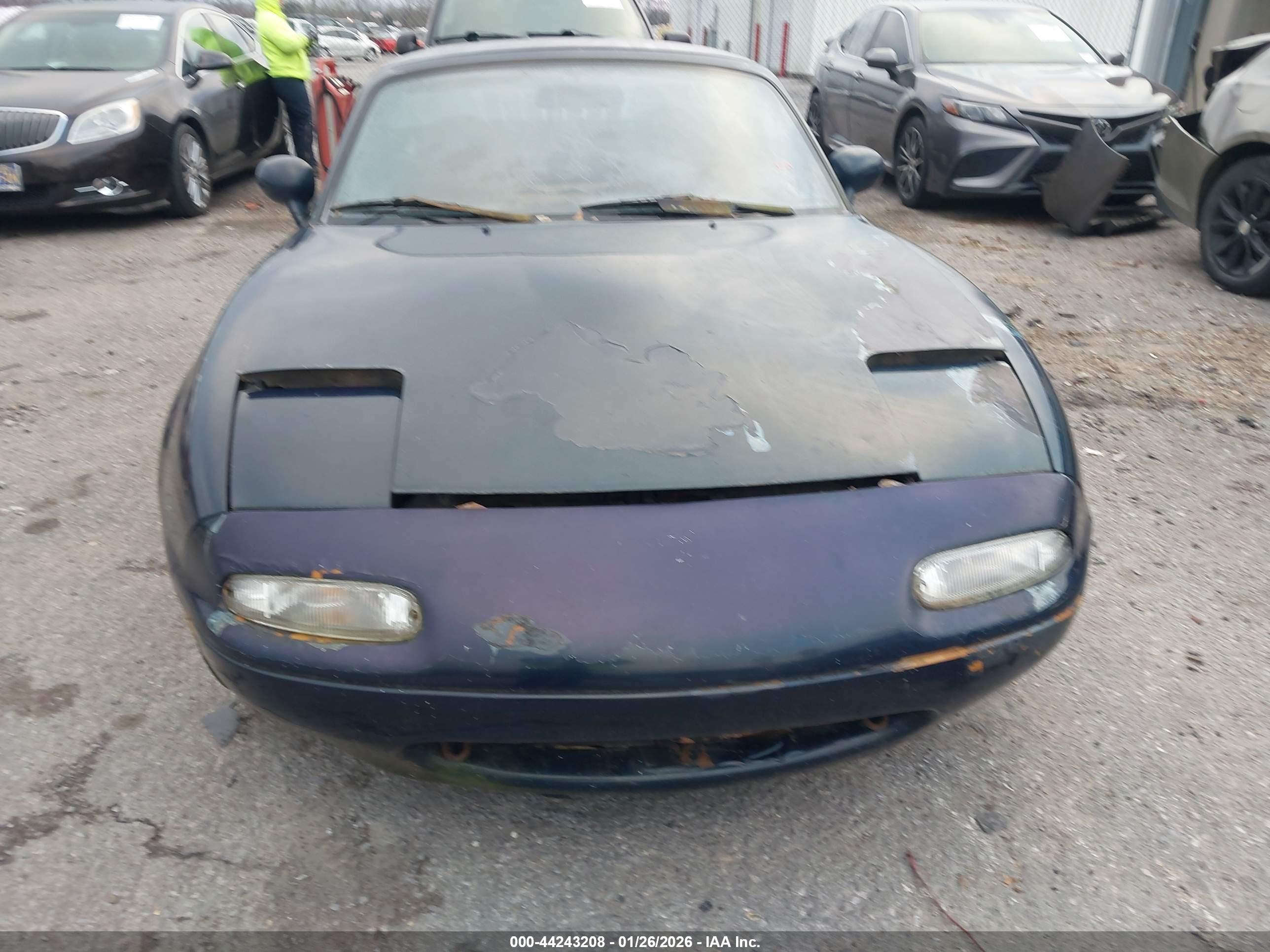 MAZDA MX-5 image 6
