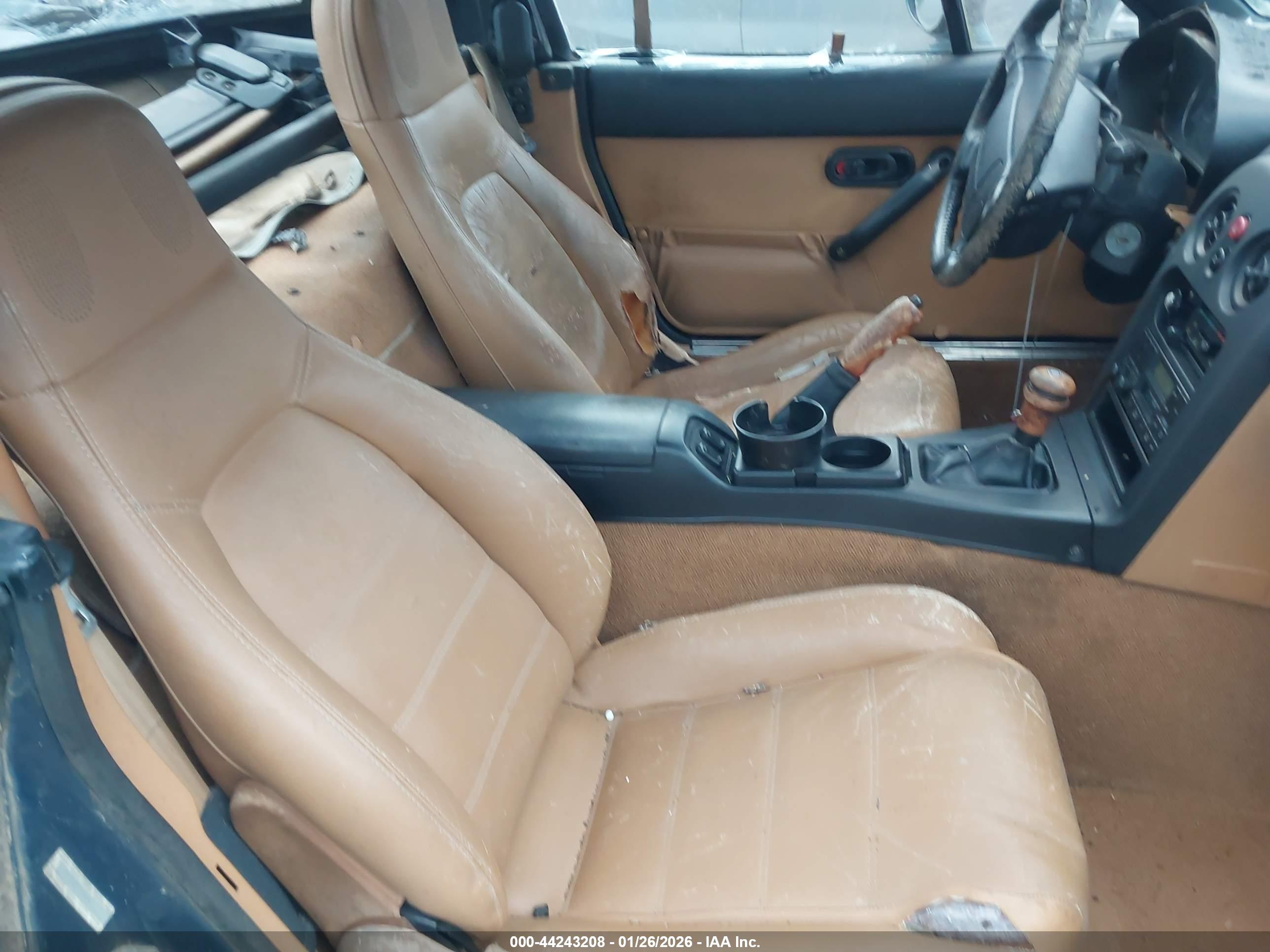 MAZDA MX-5 image 8