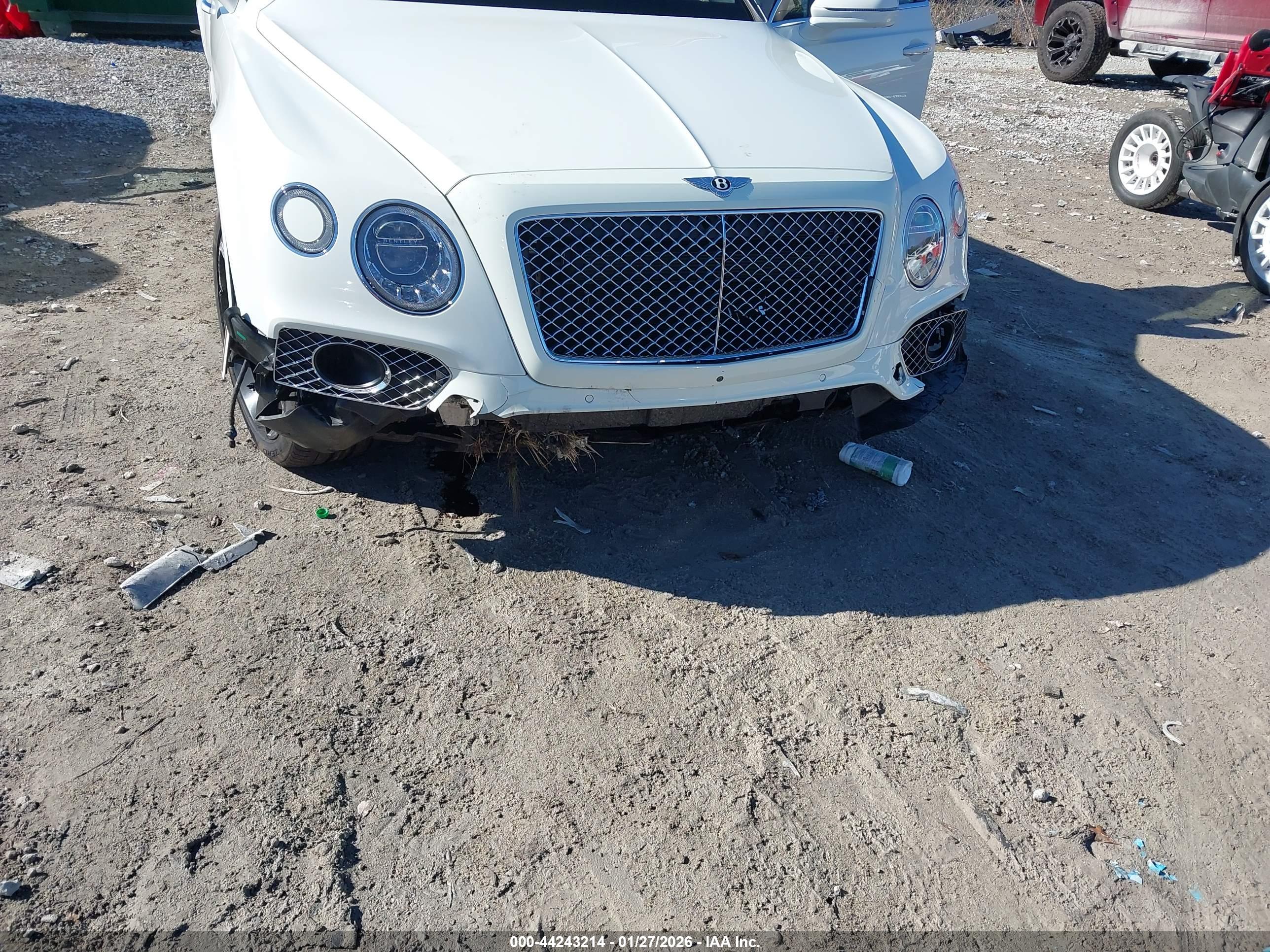 BENTLEY BENTAYGA image 6