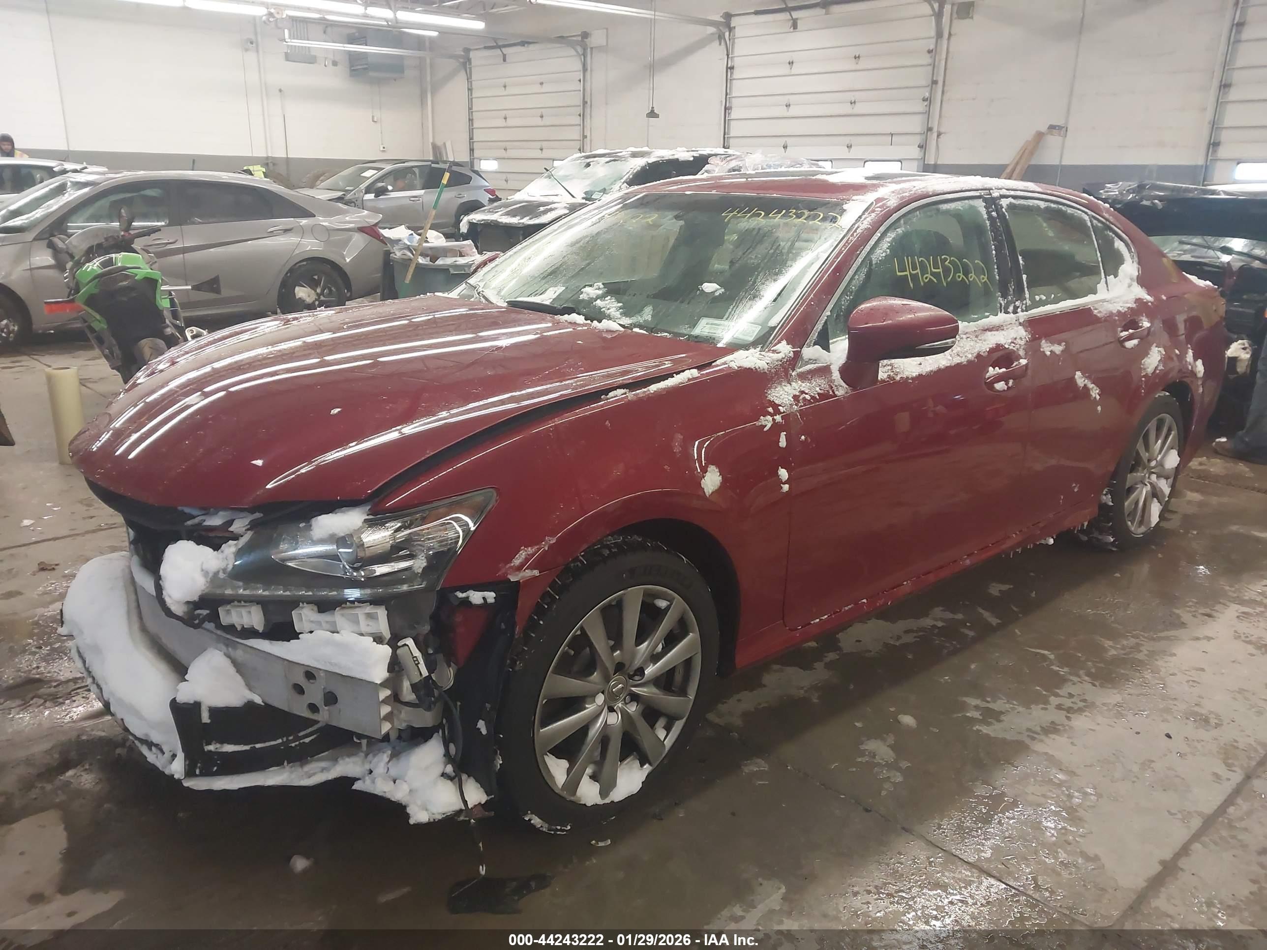 LEXUS GS image 2
