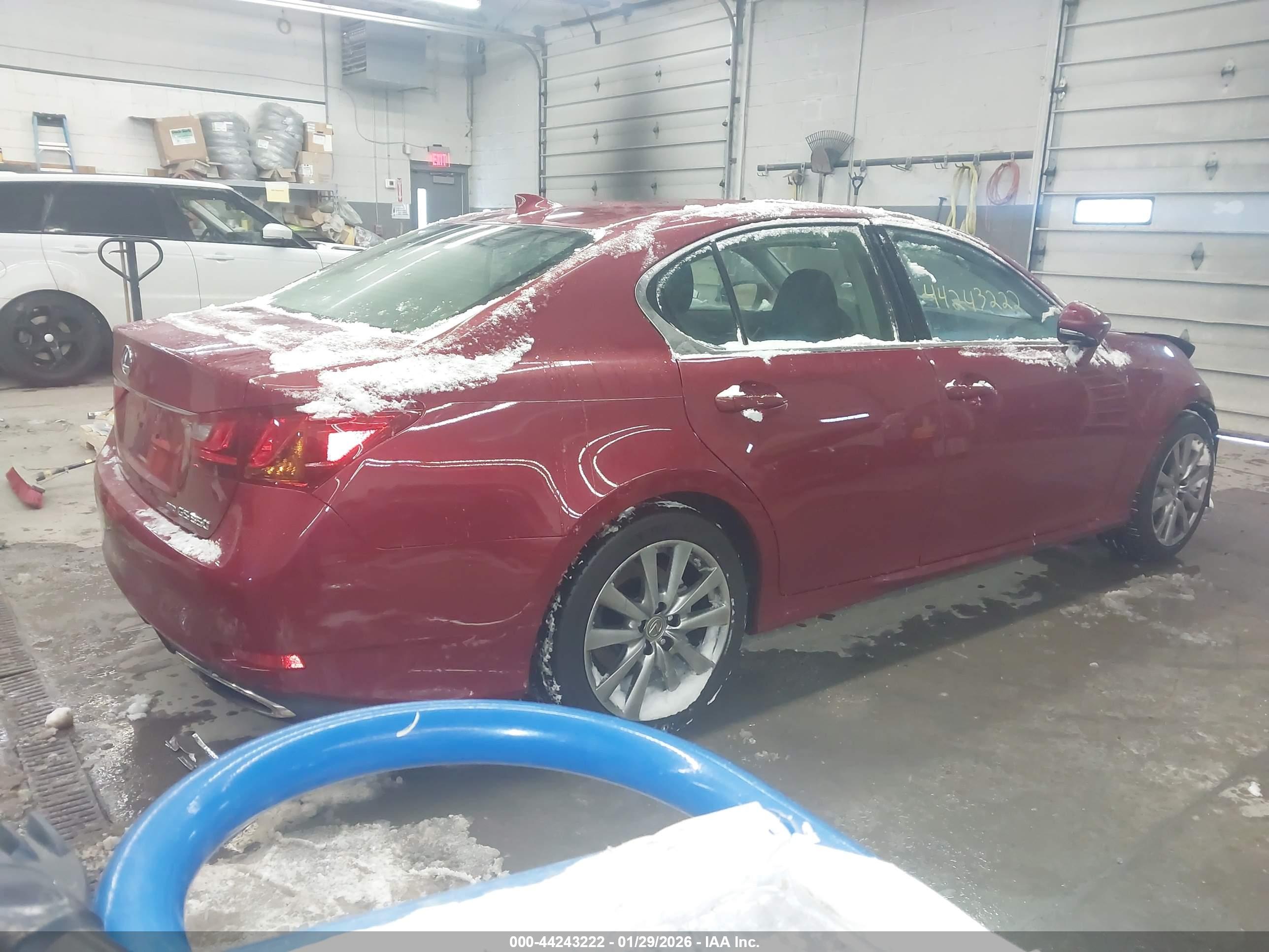 LEXUS GS image 4