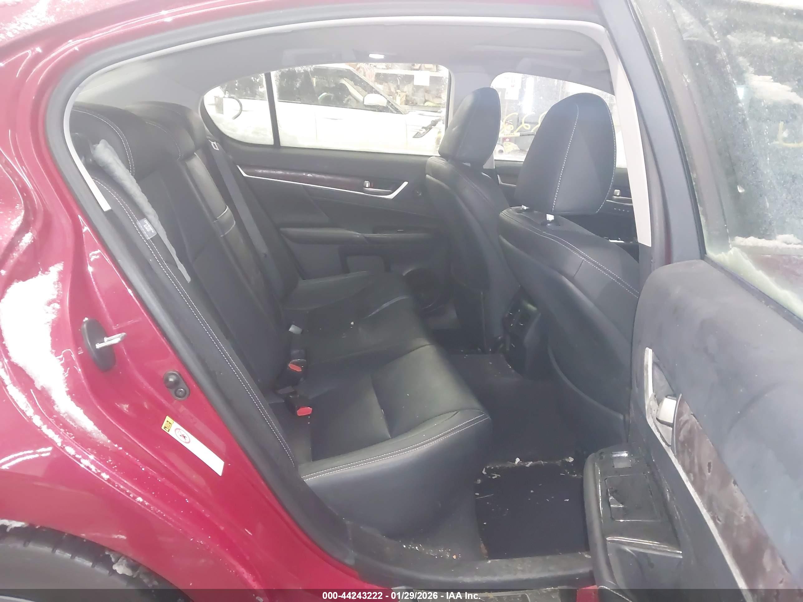 LEXUS GS image 8