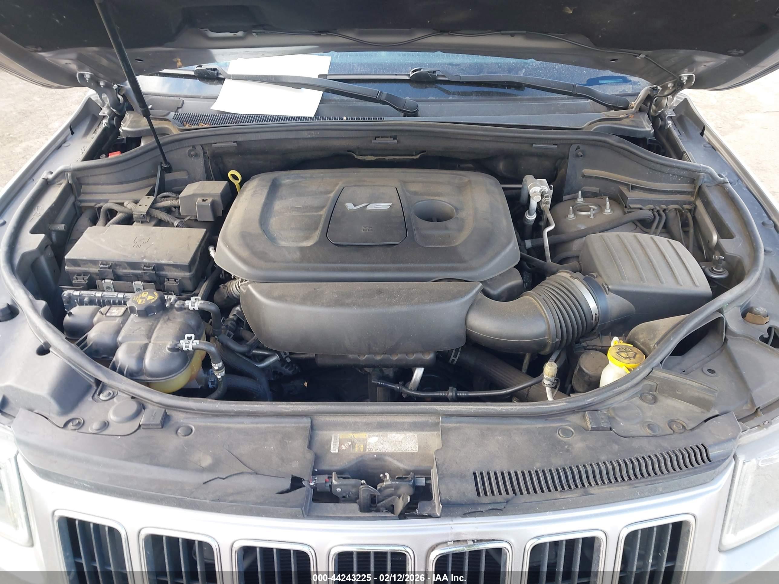 JEEP GRAND image 10