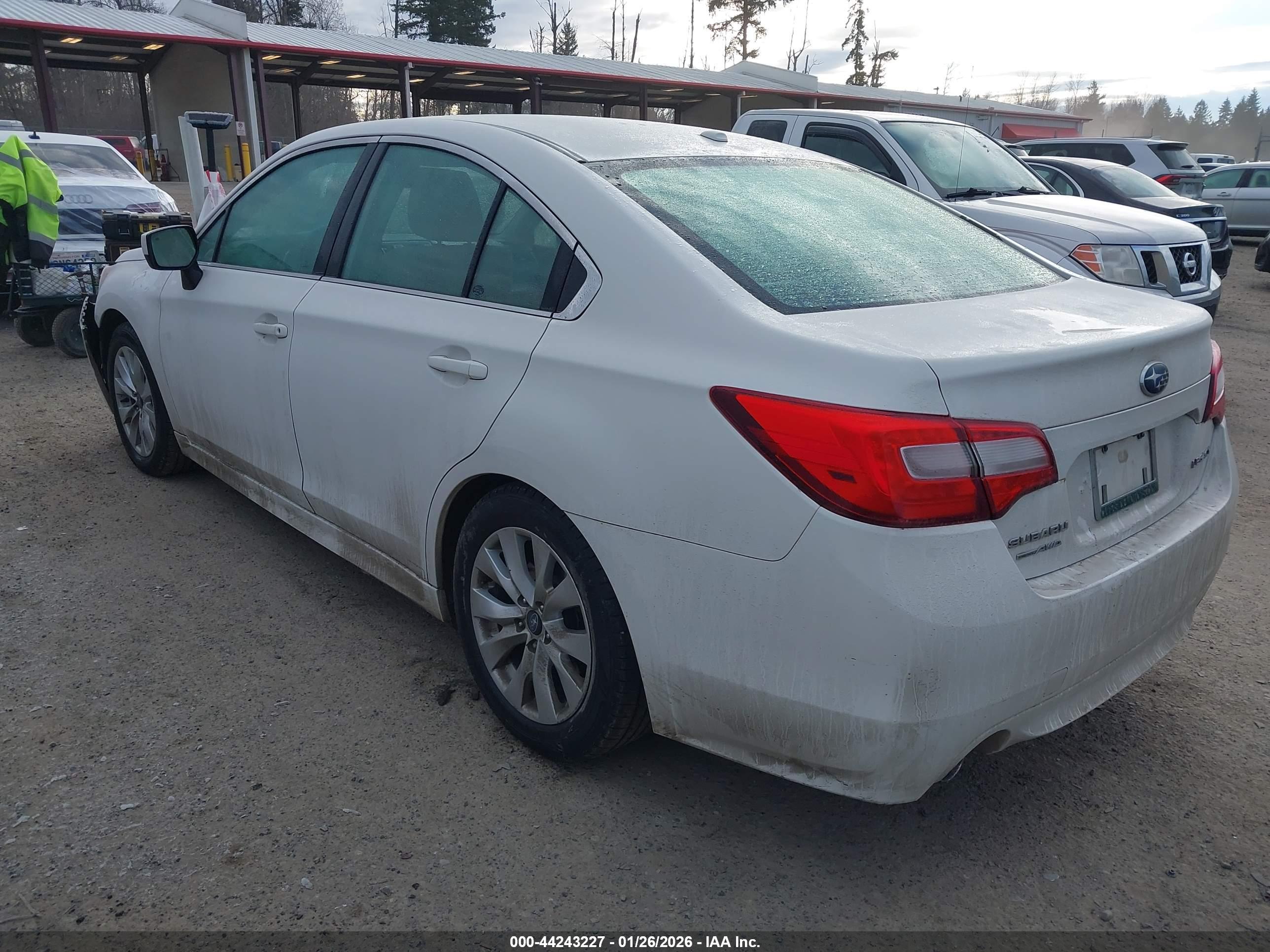 SUBARU LEGACY image 3