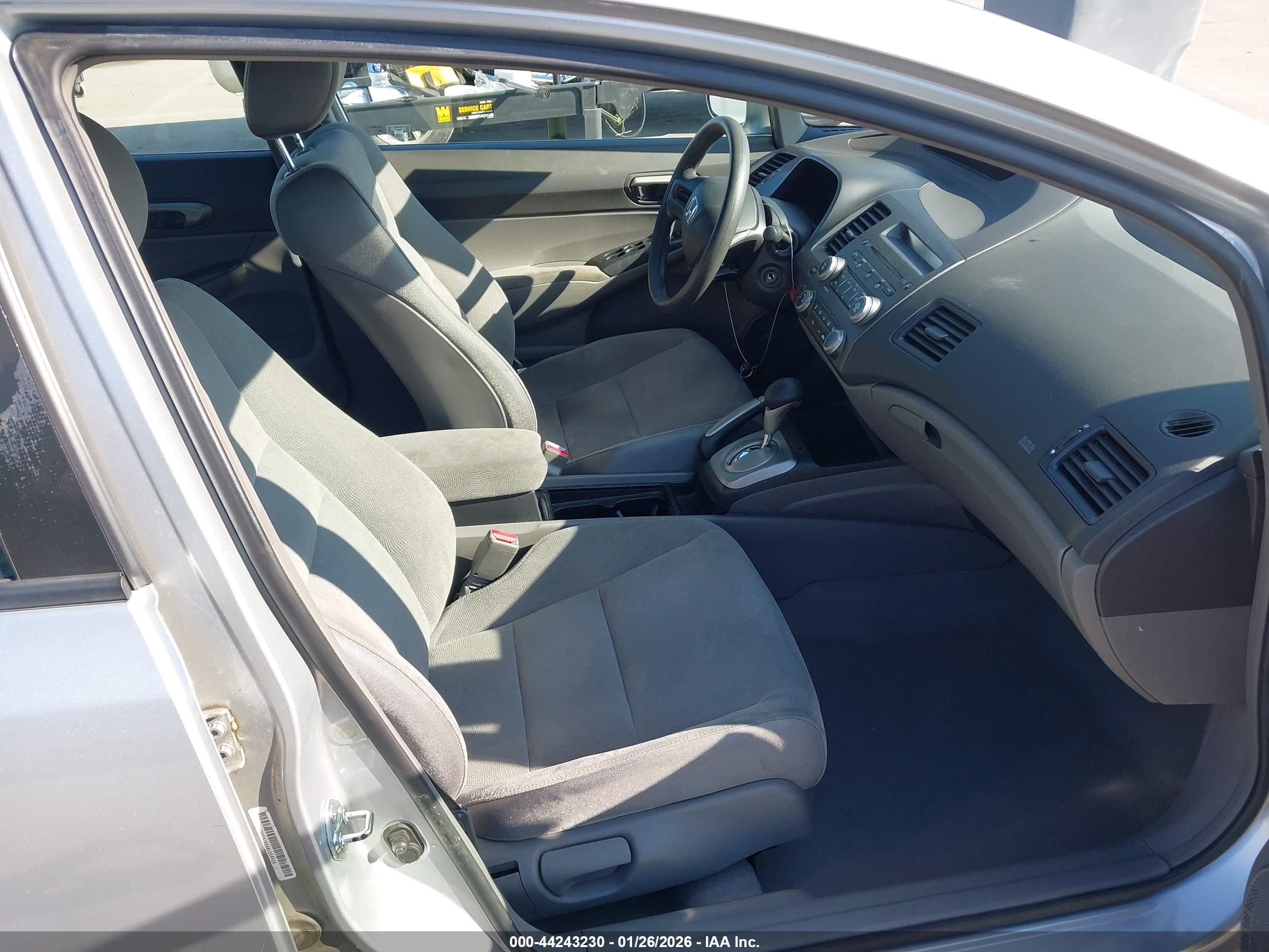 HONDA CIVIC image 5