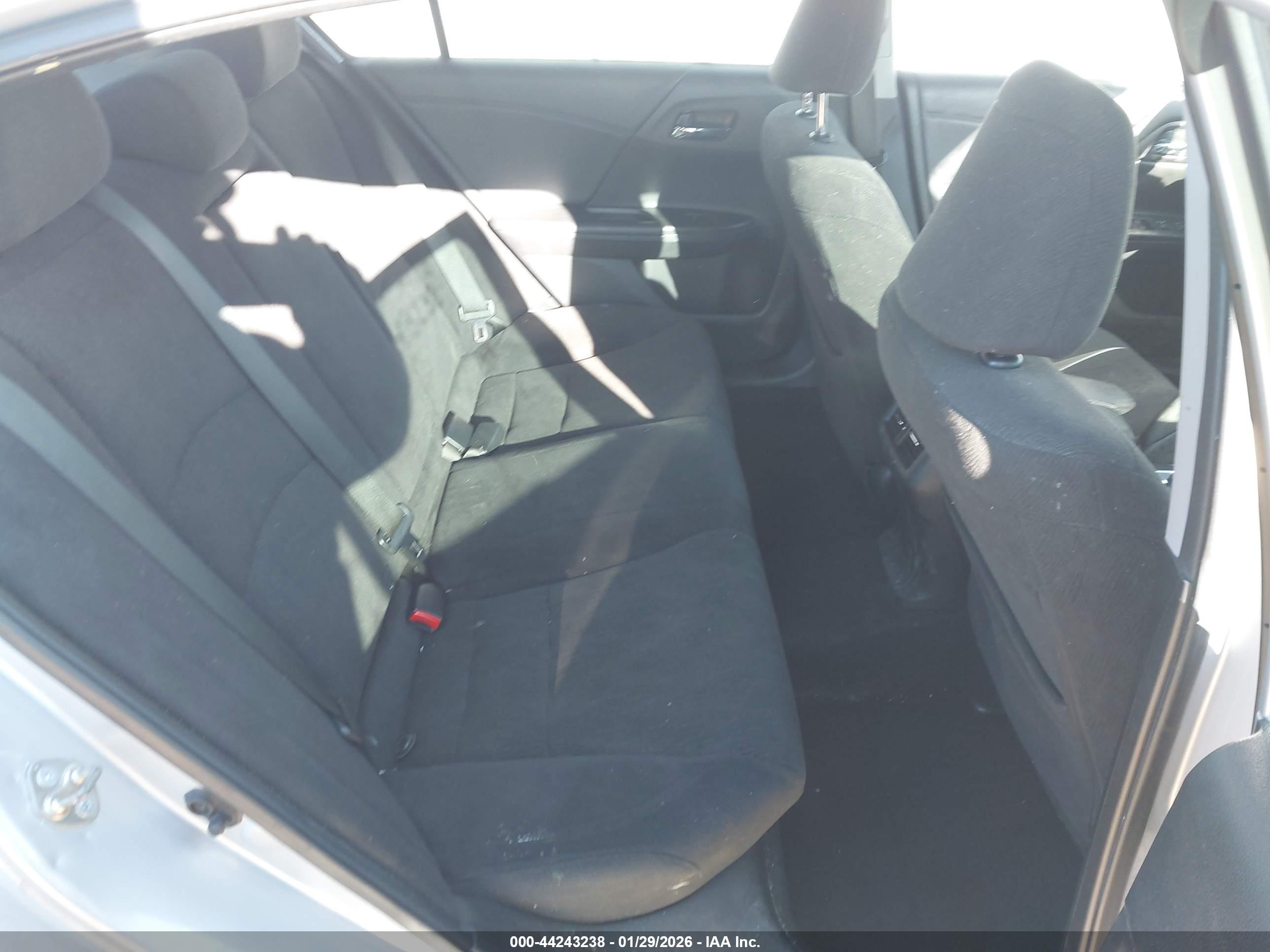 HONDA ACCORD image 8
