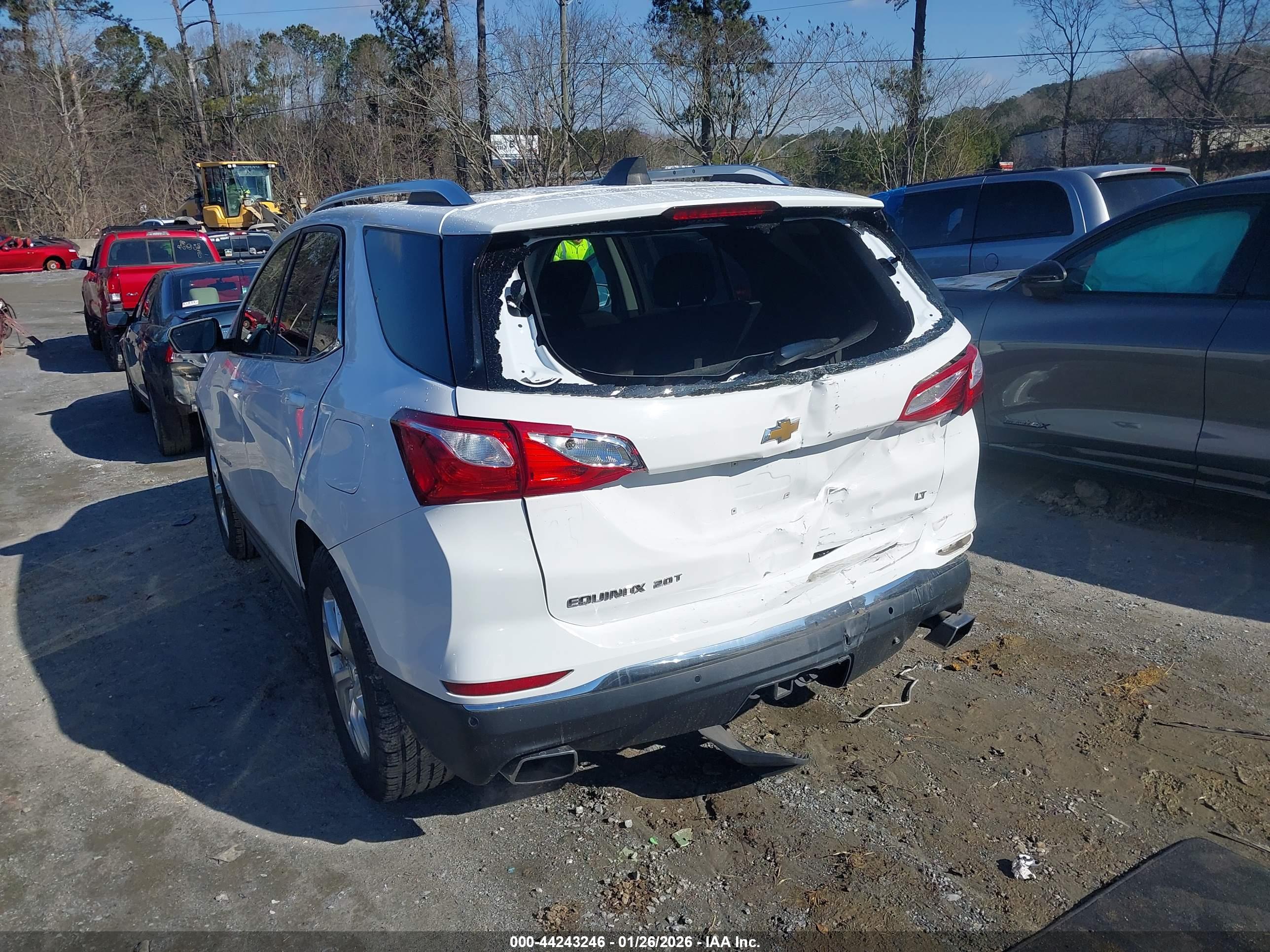CHEVROLET EQUINOX image 3