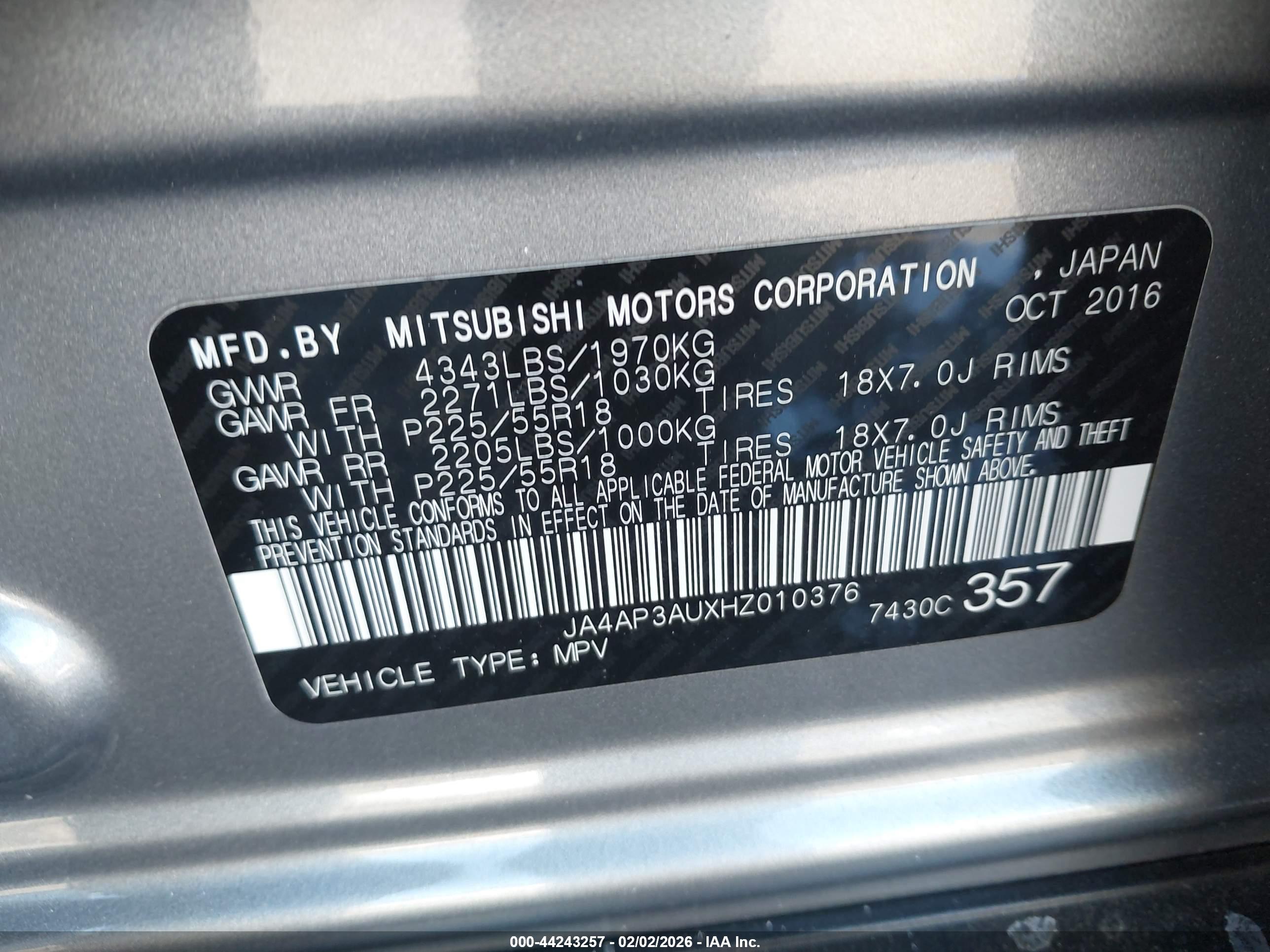 MITSUBISHI OUTLANDER image 9
