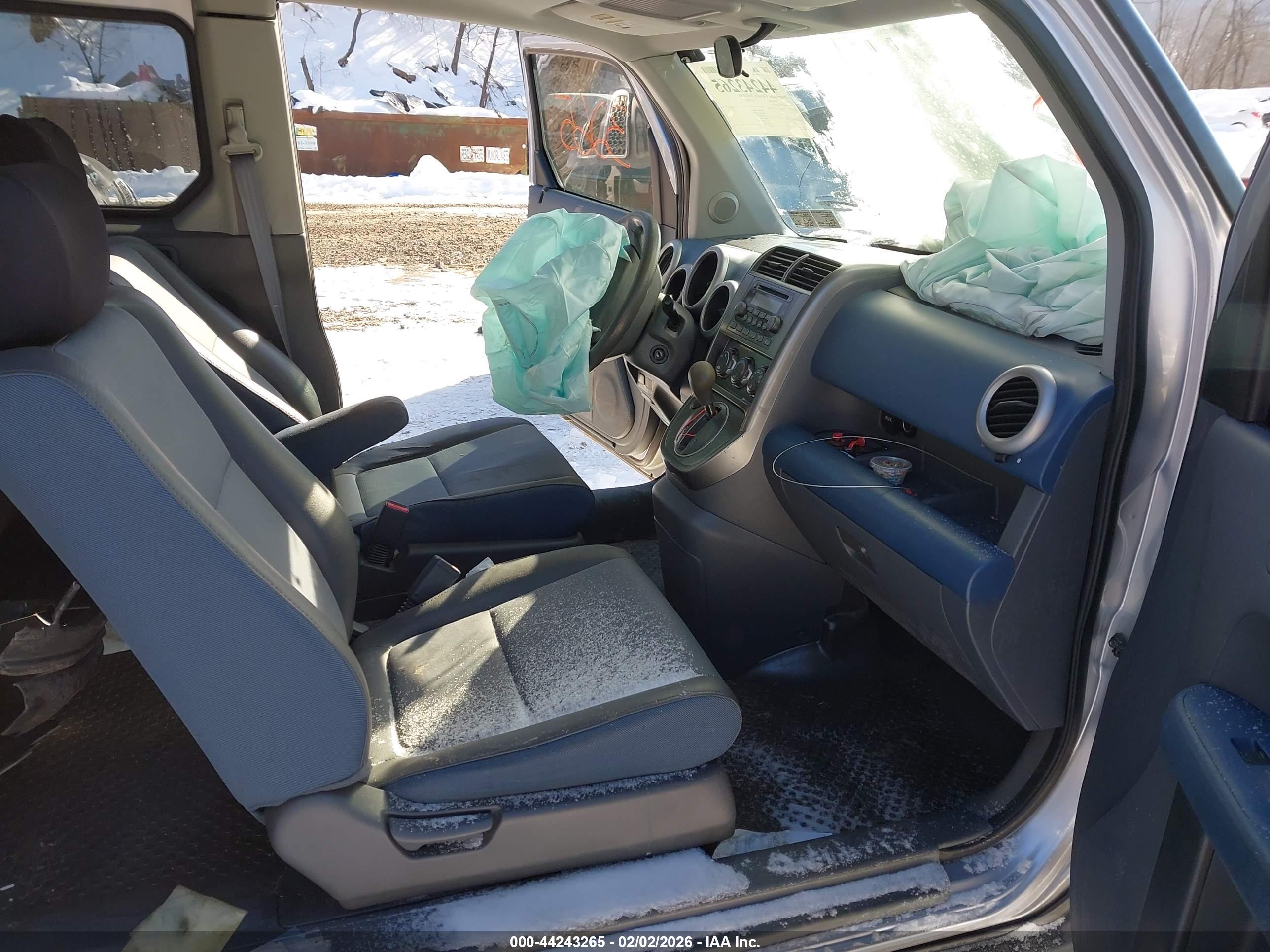 HONDA ELEMENT image 5