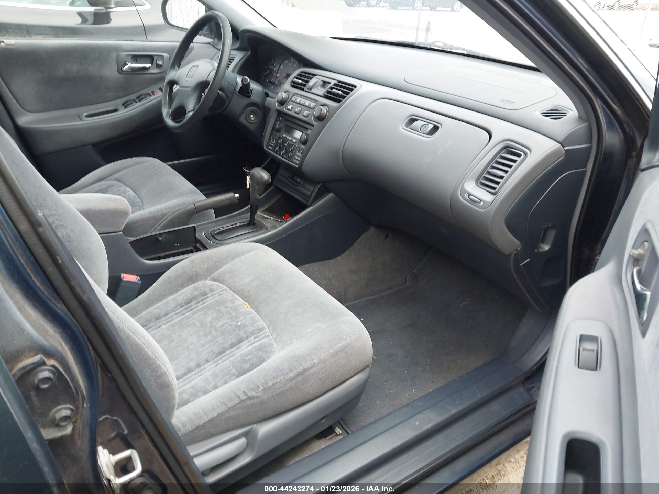 HONDA ACCORD image 5