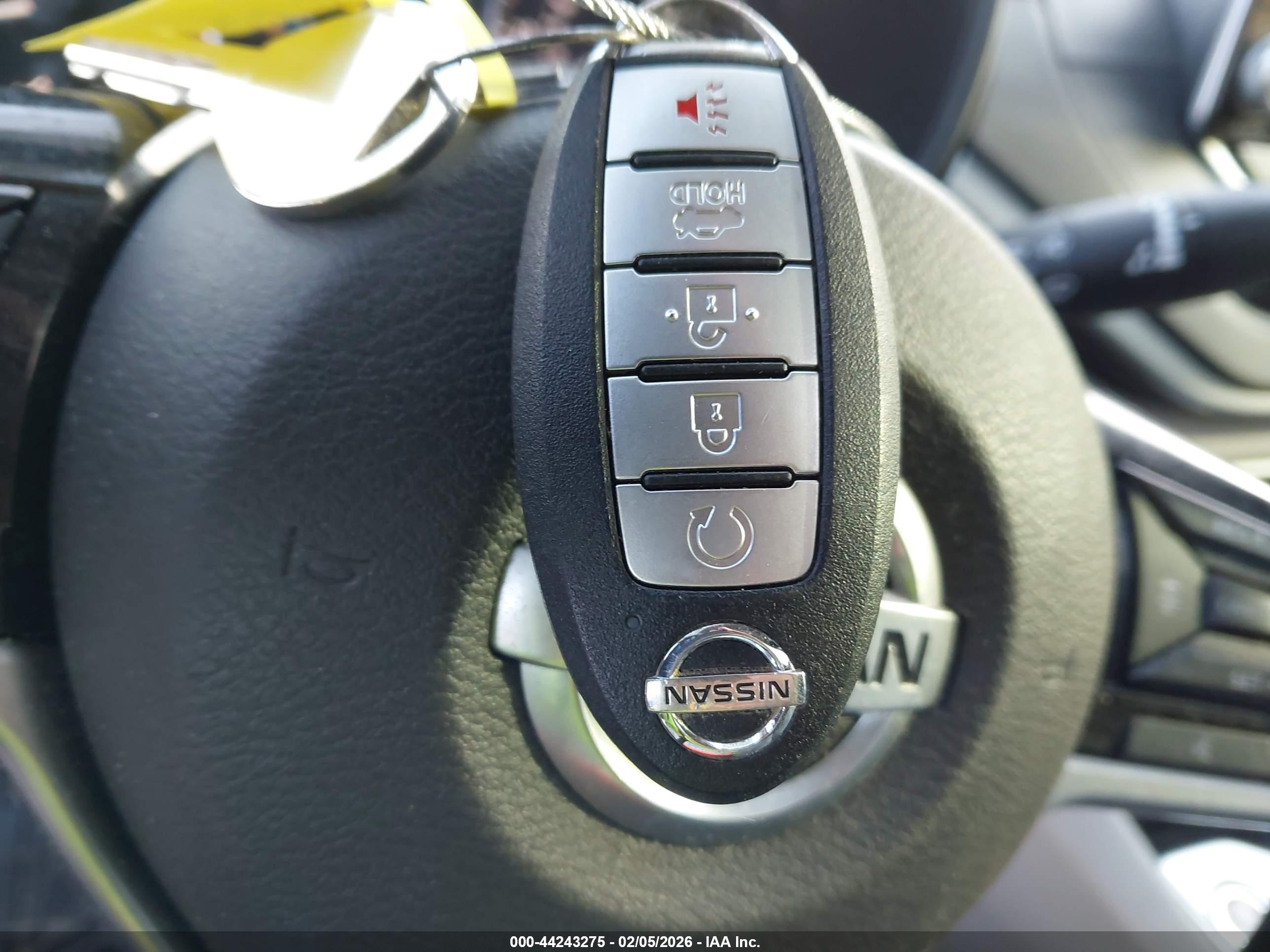 NISSAN ALTIMA image 11