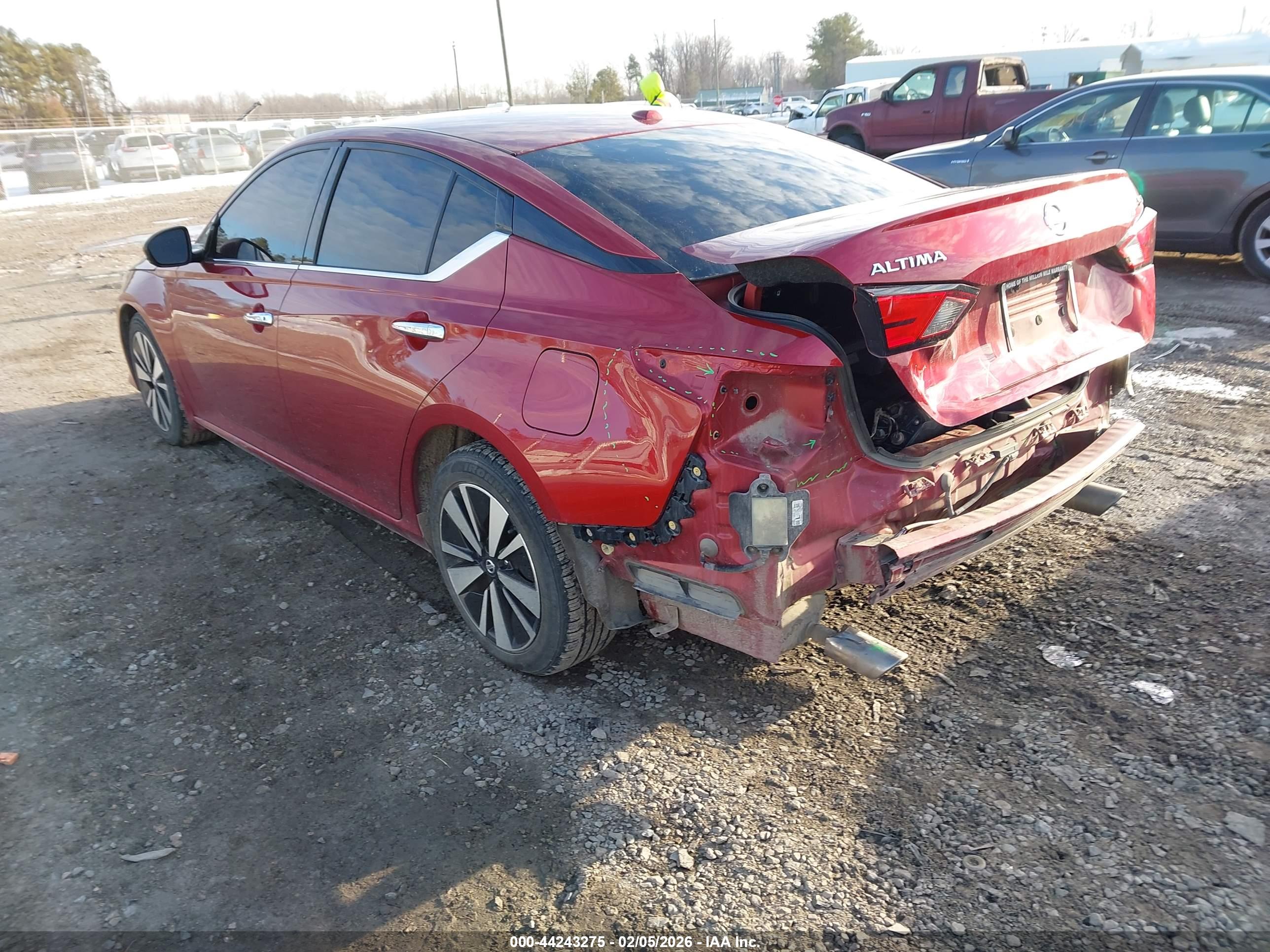 NISSAN ALTIMA image 3